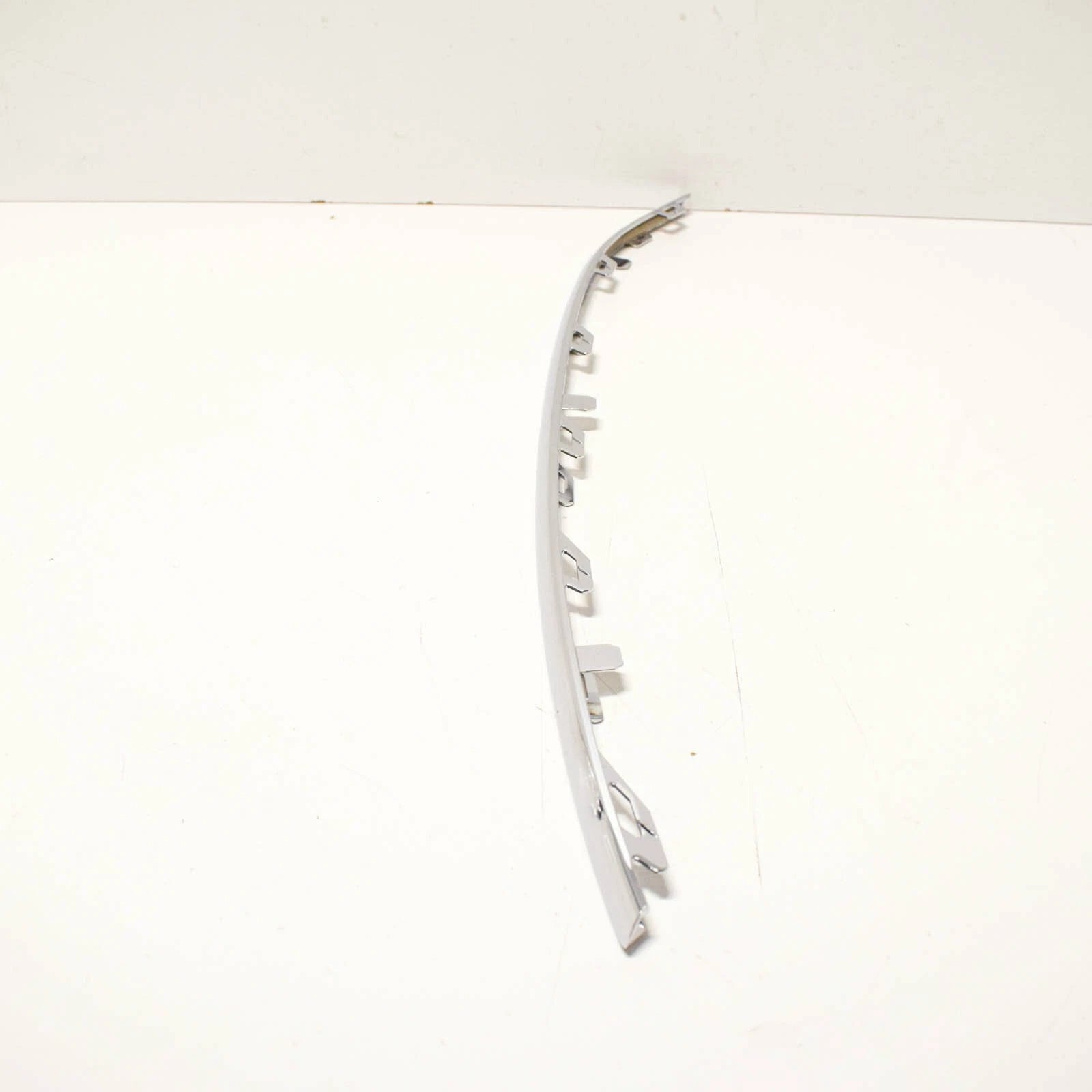 NEW VW PASSAT B7 R-LINE FRONT BUMPER LEFT VENT GRILLE TRIM 3AA853763C2ZZ