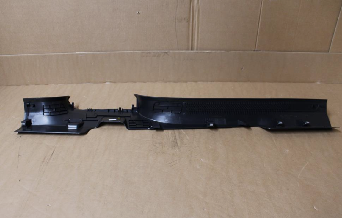 new vw id.4 e21 right sill trim strip 11a853372a4pk original