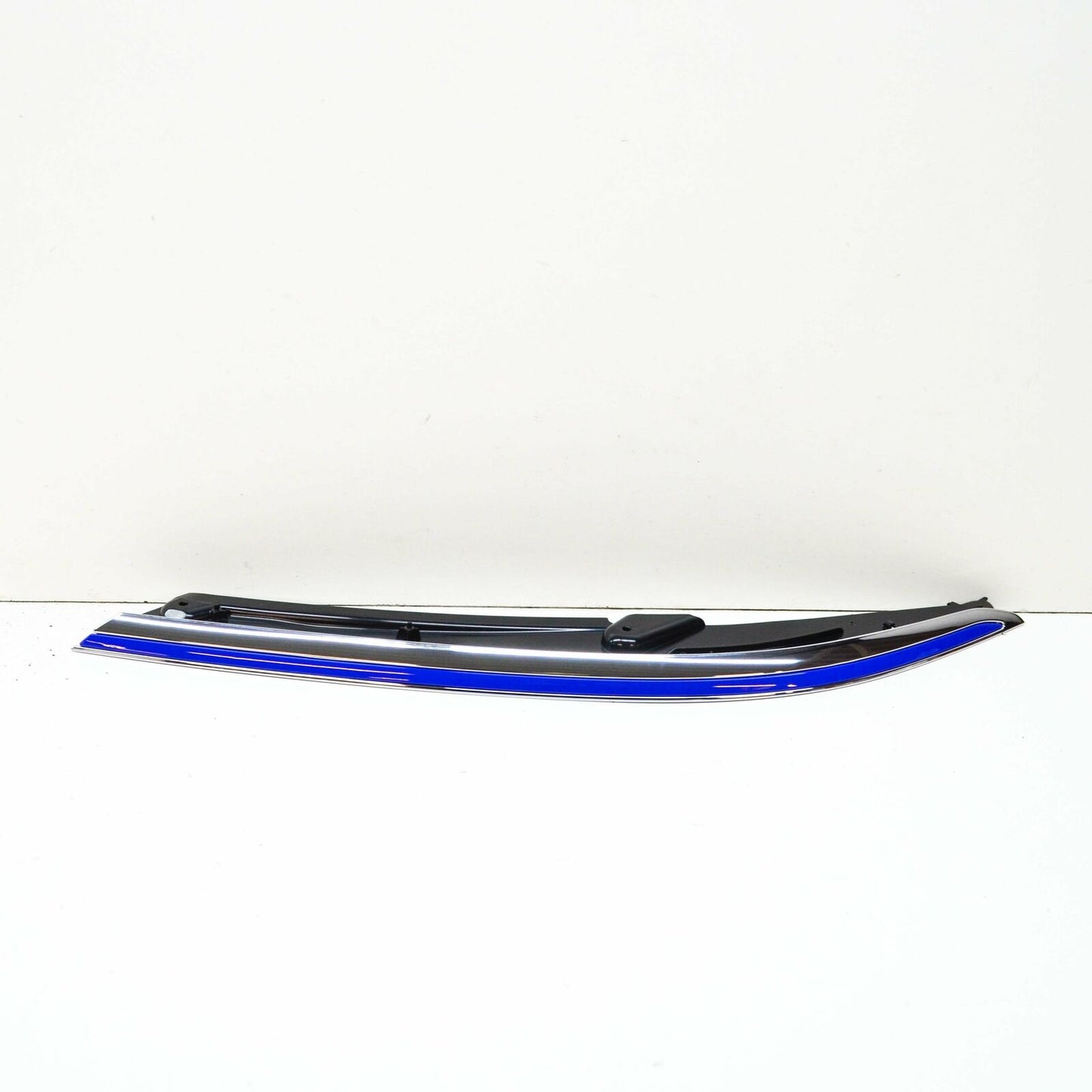 NEW VW PASSAT B8 4 MOTION FRONT LEFT HEADLIGHT PANEL TRIM 3G0941119C ORIGINAL