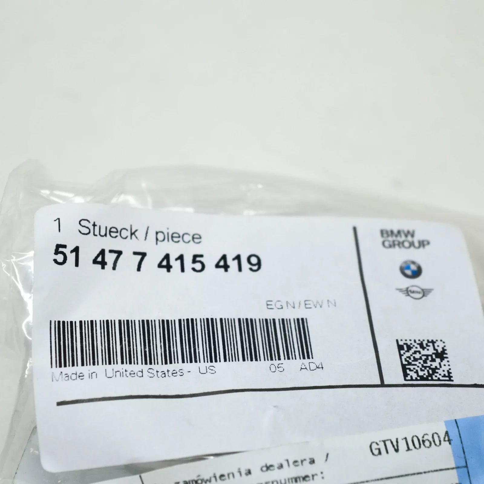 NEW BMW X5 F15 F85 M HINGE BRACKET FLOOR CARPET 51477415419 ORIGINAL