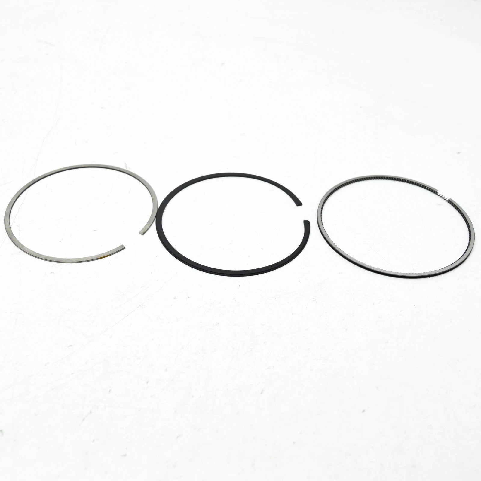 NEW AUDI R8 4S PISTON RINGS SET 077198151P