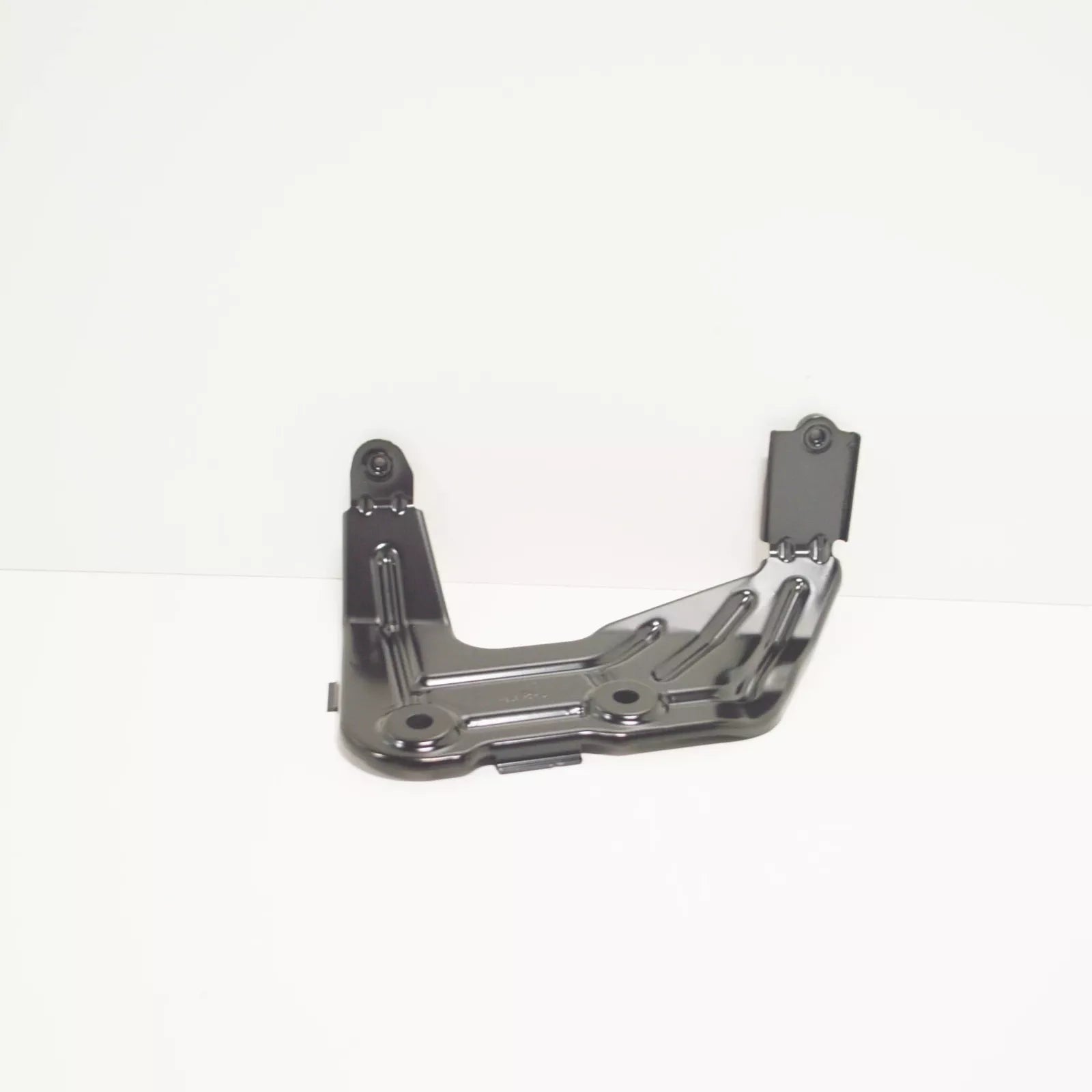 NEW BMW X3 G01 FRONT RIGHT SIDE PANEL BRACKET 41357475804 ORIGINAL