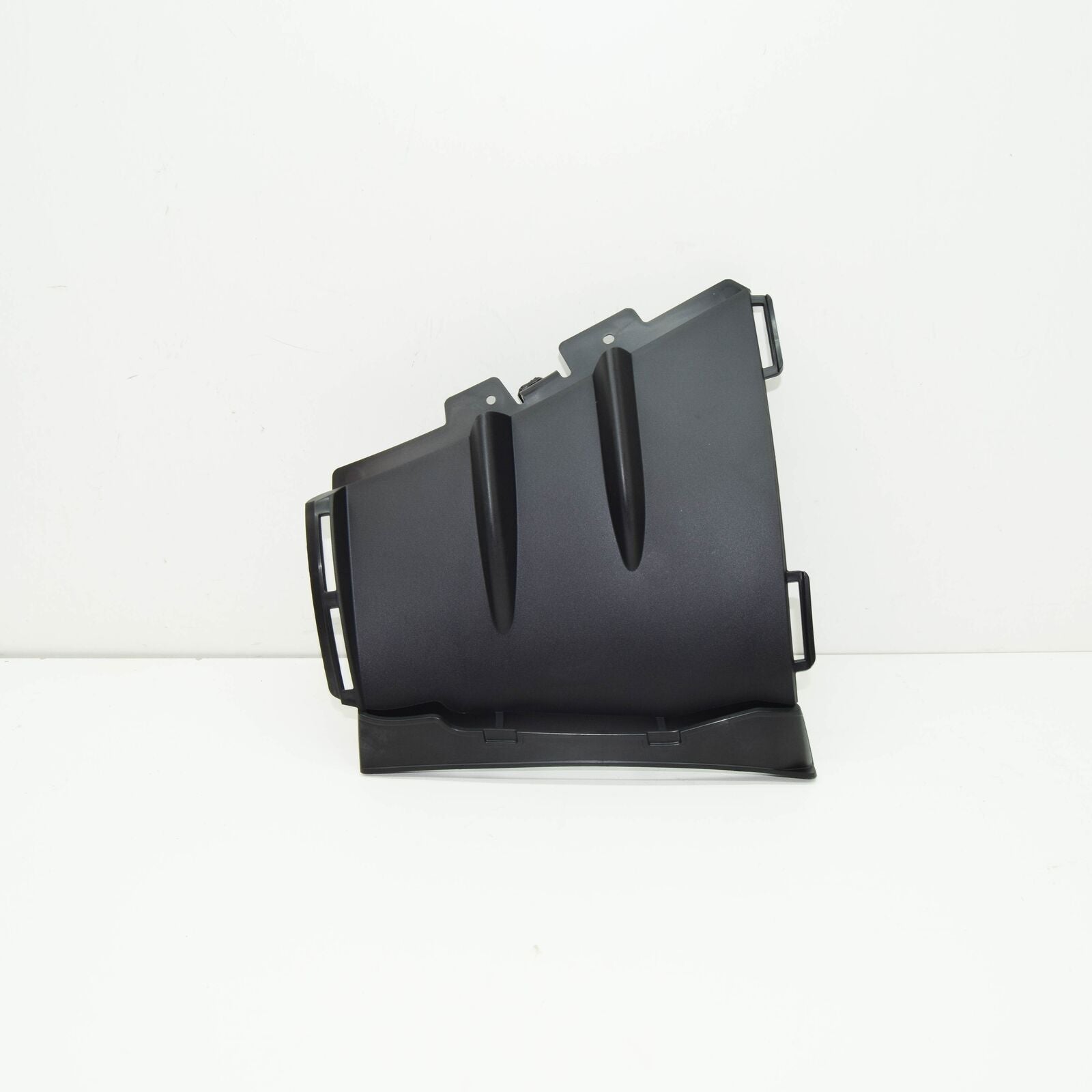 NEW MB E C238 FRONT BUMPER LEFT INNER AIR DUCT SEGMENT A2138858306 ORIGINAL