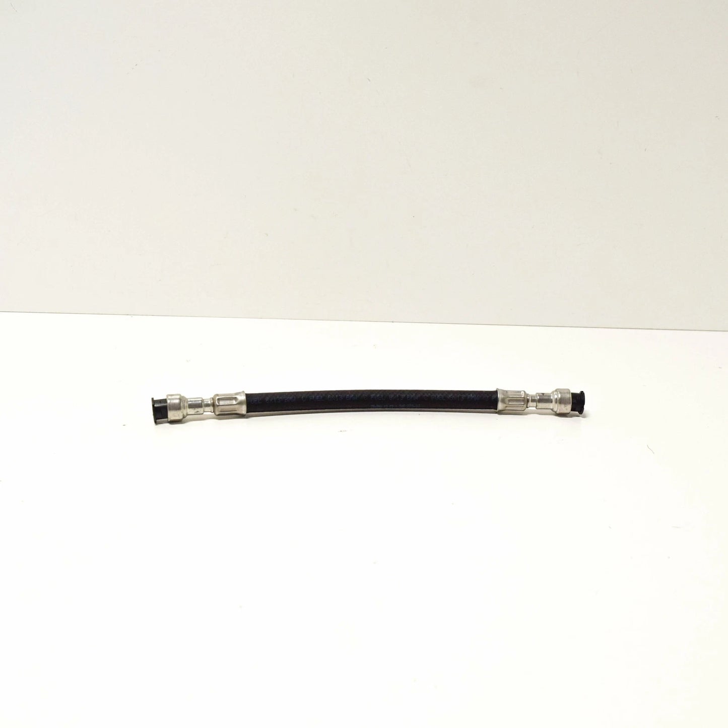 NEW BMW 5 E39 FUEL HOSE PIPE 13531745273 1745273 4.4 PETROL 210KW ORIGINAL