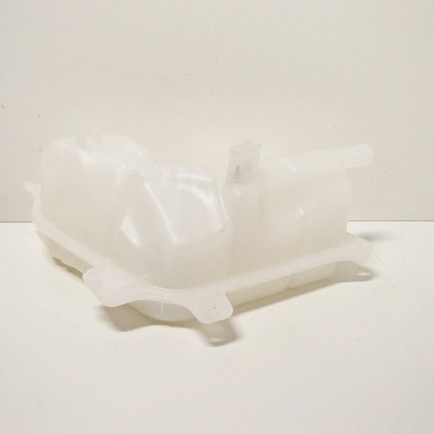 NEW AUDI A4 B7 COOLANT EXPANSION RESERVOIR TANK 1.6 PETROL 8E0121403F ORIGINAL