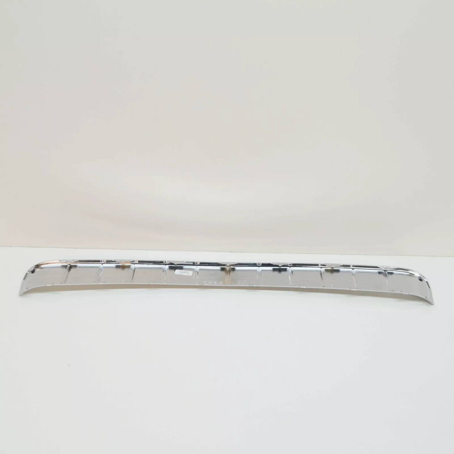 NEW MB R-CLASS W251 AMG REAR BUMPER LOADING PLATE CHROME A2518800011