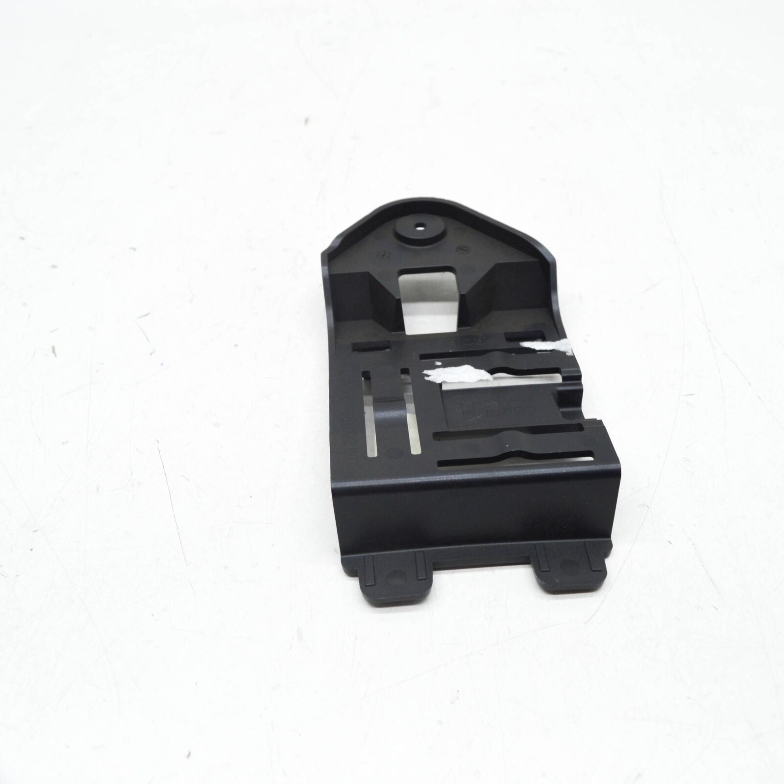 NEW MB CLS C257 FRONT COLLISION WARNING SYSTEM BRACKET A2578880200 ORIGINAL