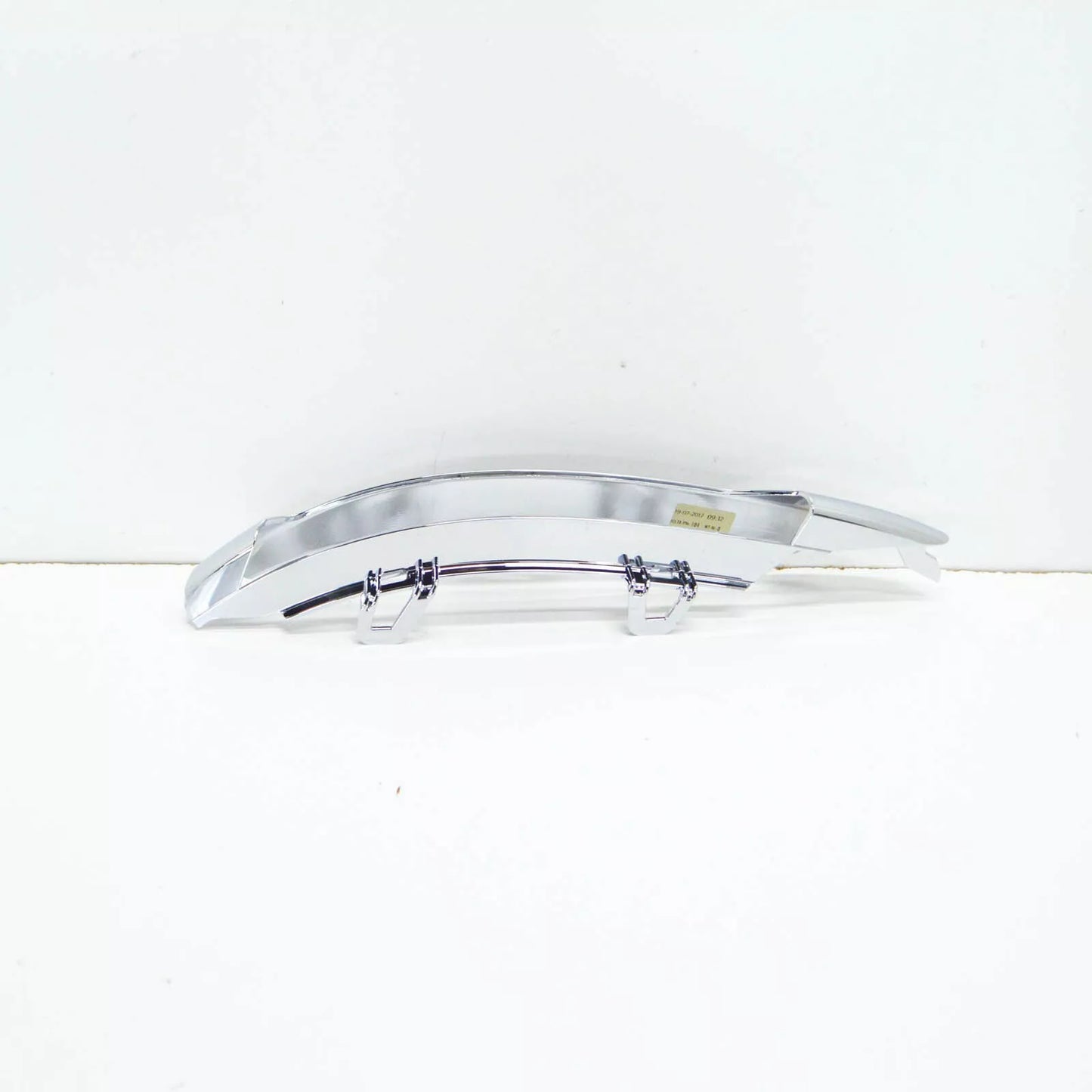 NEW MERCEDES-BENZ C-CLASS W204 FRONT RIGHT DRL LIGHT TRIM A2048852874