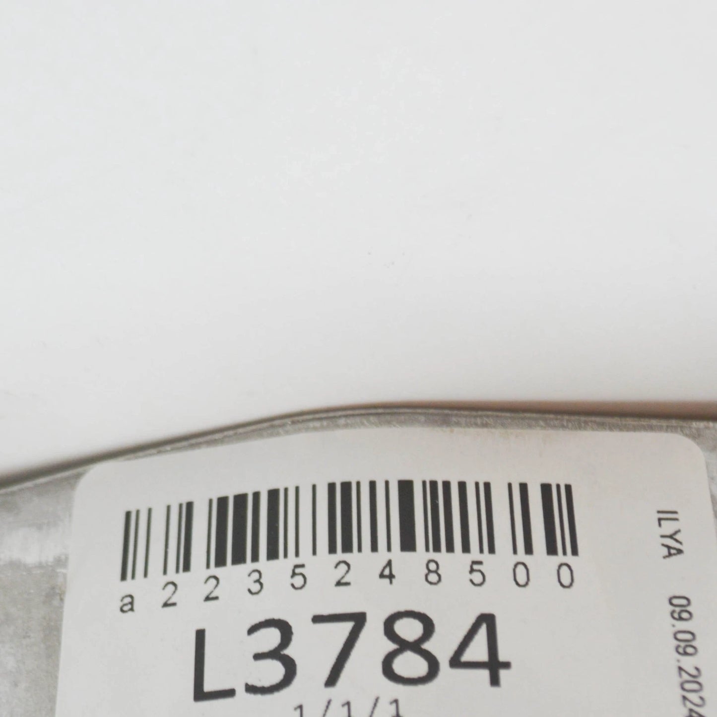 NEW MERCEDES-BENZ S W223 REAR LEFT FLOOR BRACKET HOLDER A2235248500 2020