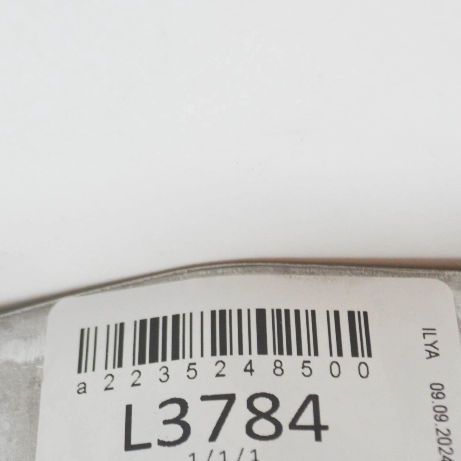 NEW MERCEDES-BENZ S W223 REAR LEFT FLOOR BRACKET HOLDER A2235248500 2020