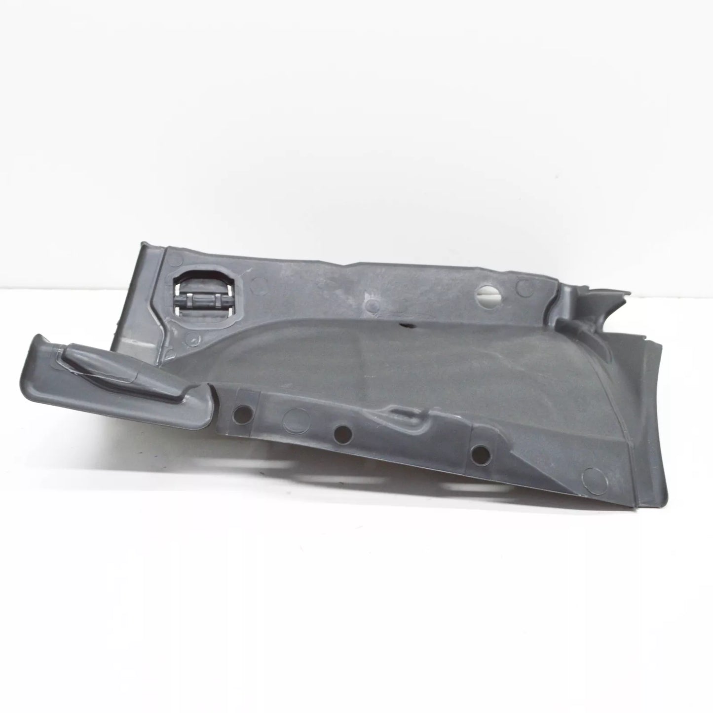 NEW BMW X5 E70 FRONT LEFT WHEEL ARCH COVER 51717325401 7325401 ORIGINAL