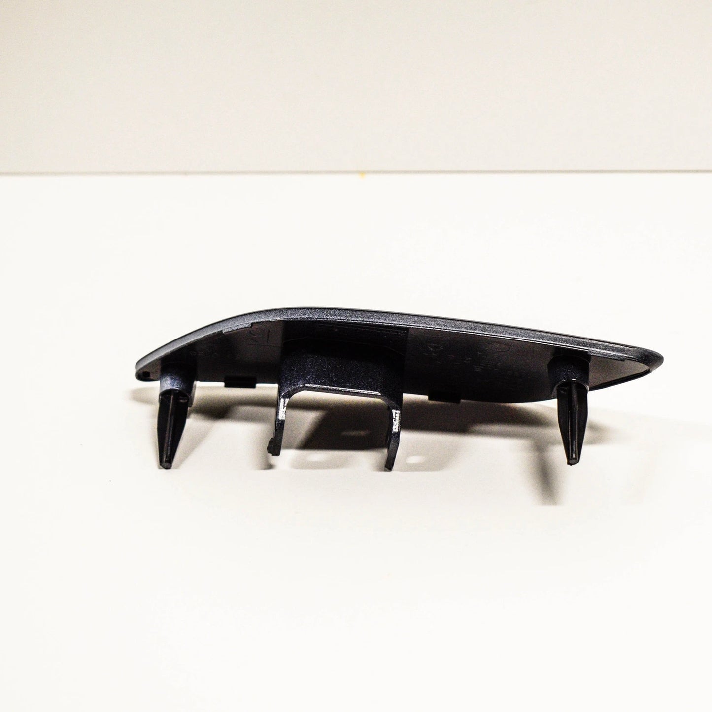 NEW AUDI A6 4G C7 RIGHT HEADLIGHT WASHER COVER CAP 4G0955276GRU ORIGINAL