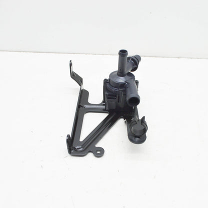 NEW BMW 1 F20 ADDITIONAL WATER PUMP 11515A36585 ORIGINAL