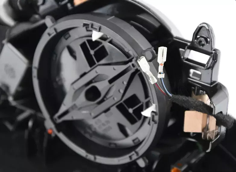 NEW AUDI A6 C7 FRONT RIGHT DOOR MIRROR MOUNTING LHD 4G1857410BB01C ORIGINAL