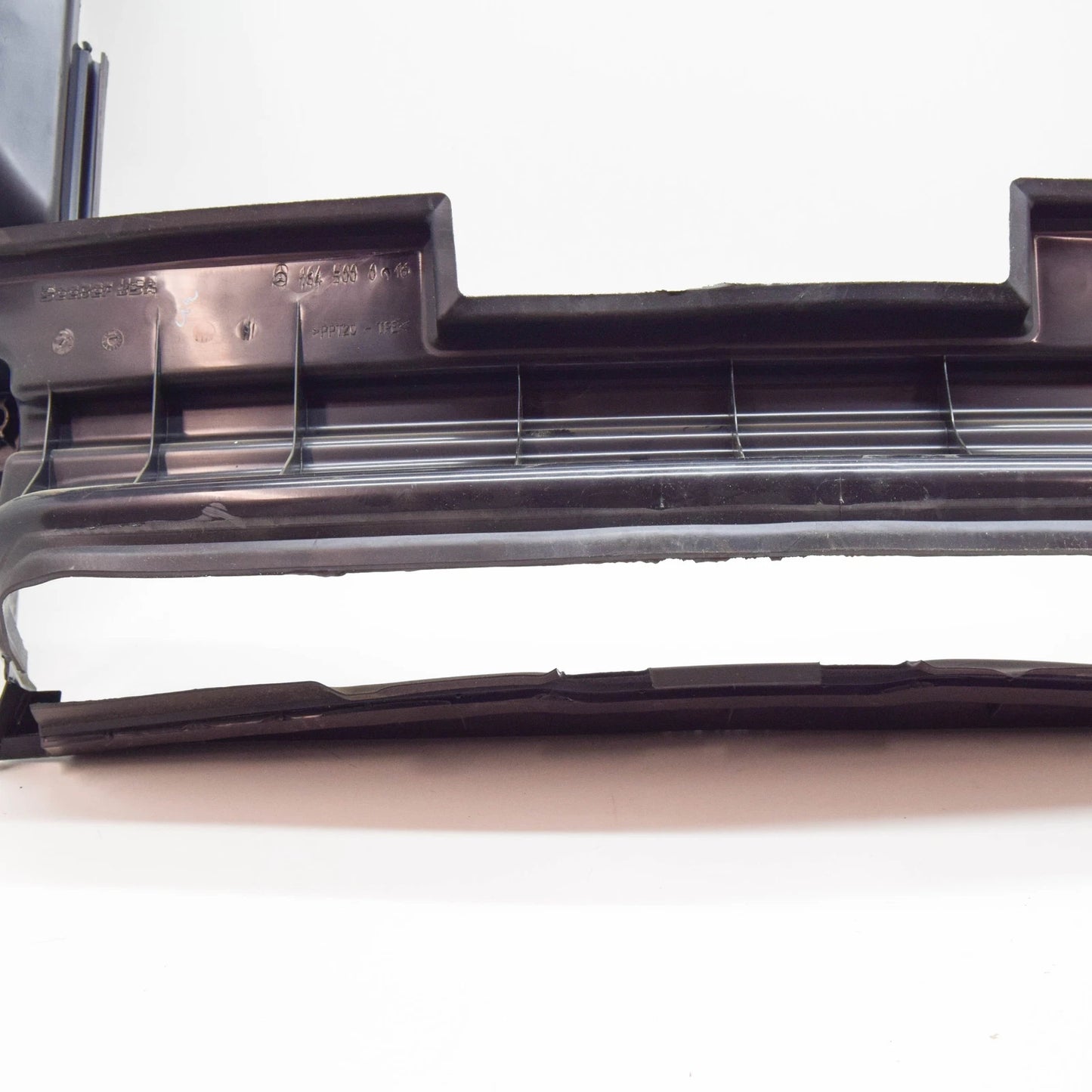 NEW MERCEDES-BENZ ML W164 AIR DEFLECTOR SHEILD BAFFLE A1645000016 ORIGINAL