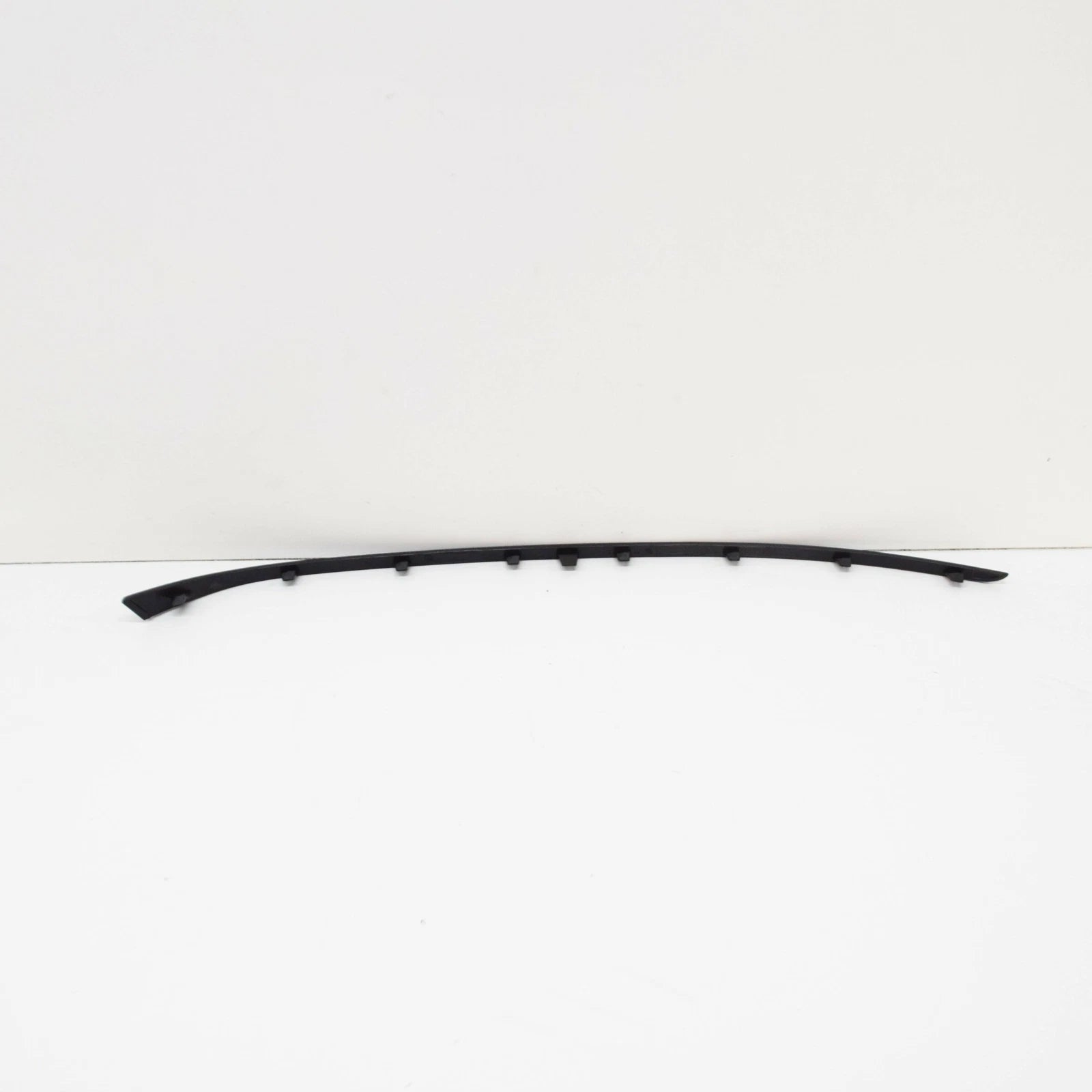 NEW AUDI A3 8V FRONT BUMPER RIGHT COVER TRIM 8V5807534