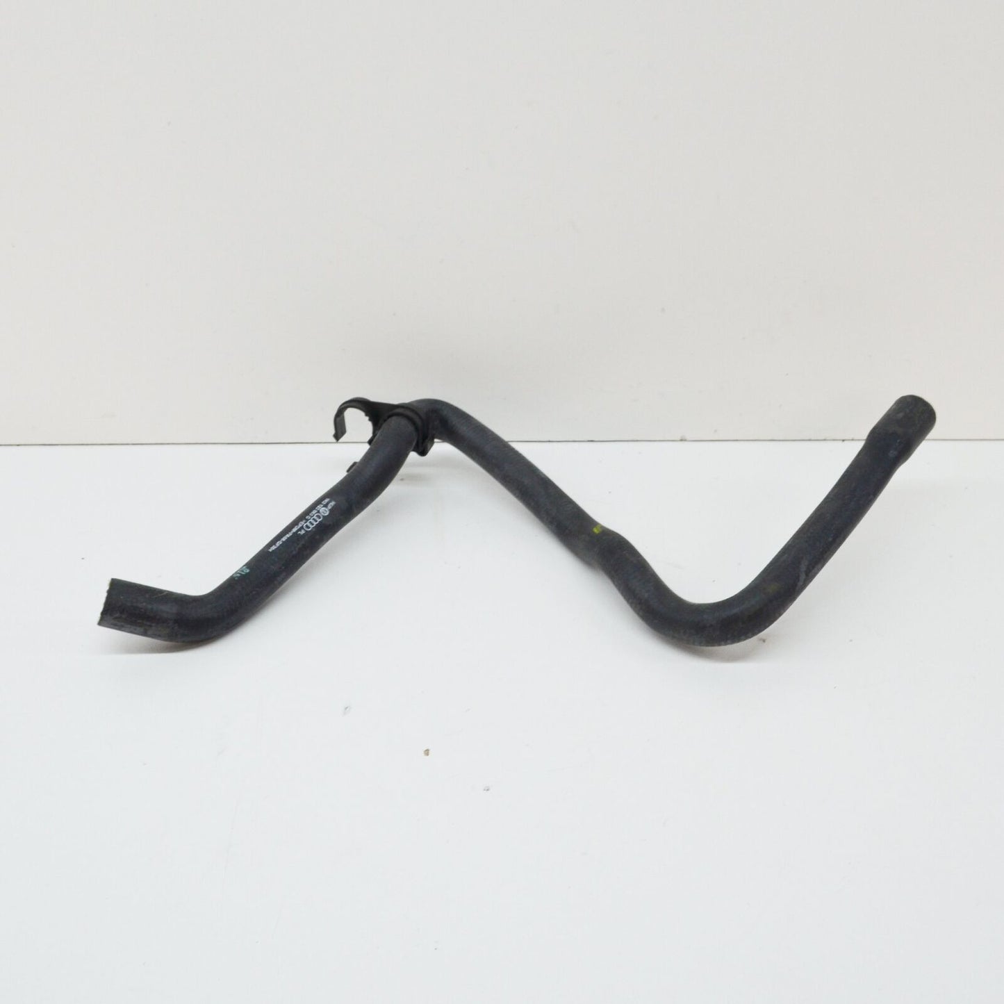 NEW AUDI A3 8P ENGINE COOLANT HOSE 1K0122063G ORIGINAL