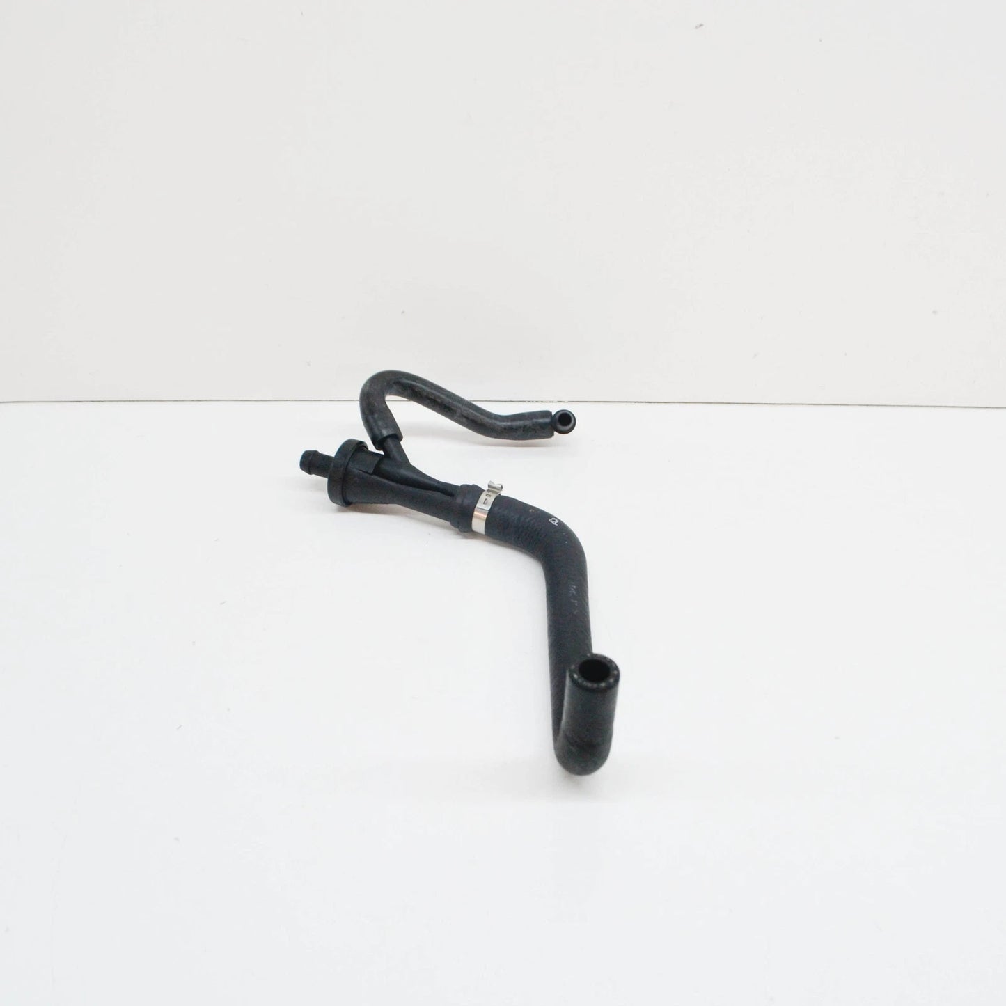 NEW BMW X5 E53 ENGINE SUCTION LINE 11617546048 7546048 ORIGINAL