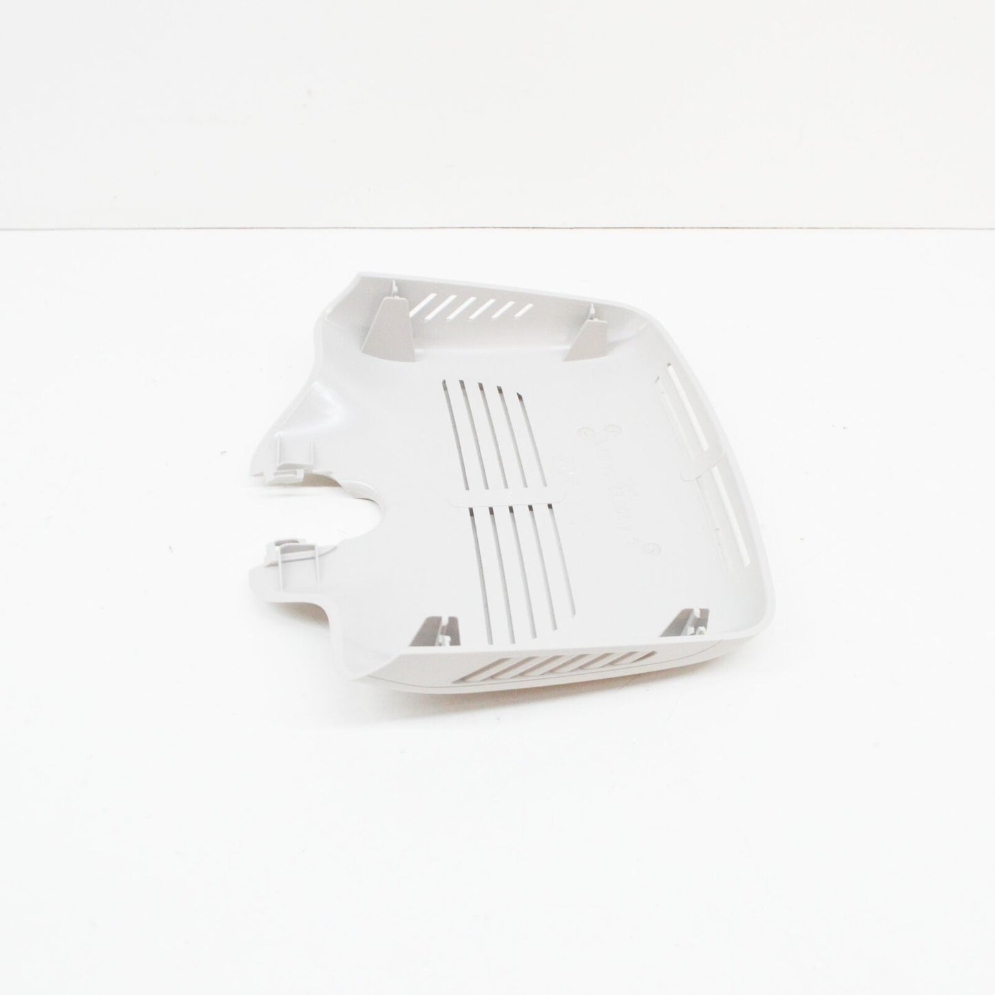 NEW MERCEDES-BENZ C-CLASS W205 RAIN SENSOR COVER A20582104007H52 ORIGINAL