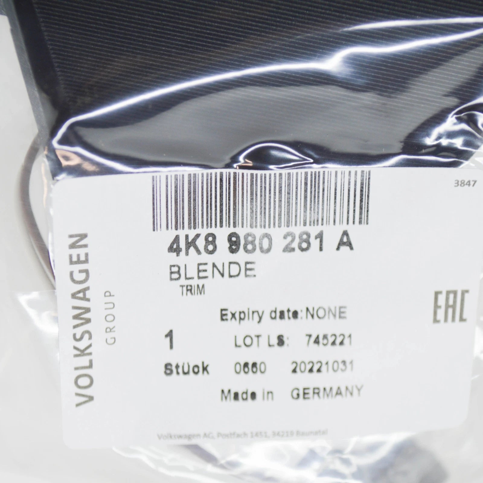 NEW AUDI A7 4K8 FRONT WINDSHIELD POST TRIM 4K8980281A ORIGINAL