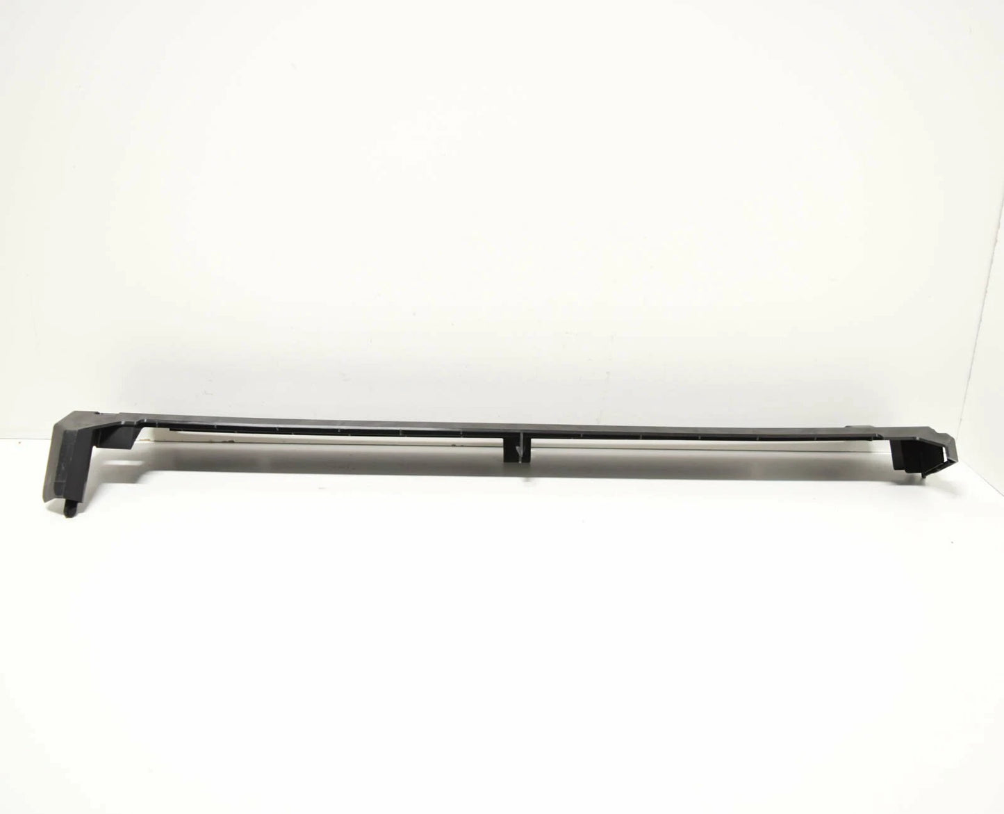 NEW BMW X7 G07 RADIATOR TOP COVER BRACKET 17118655766 8655766 ORIGINAL