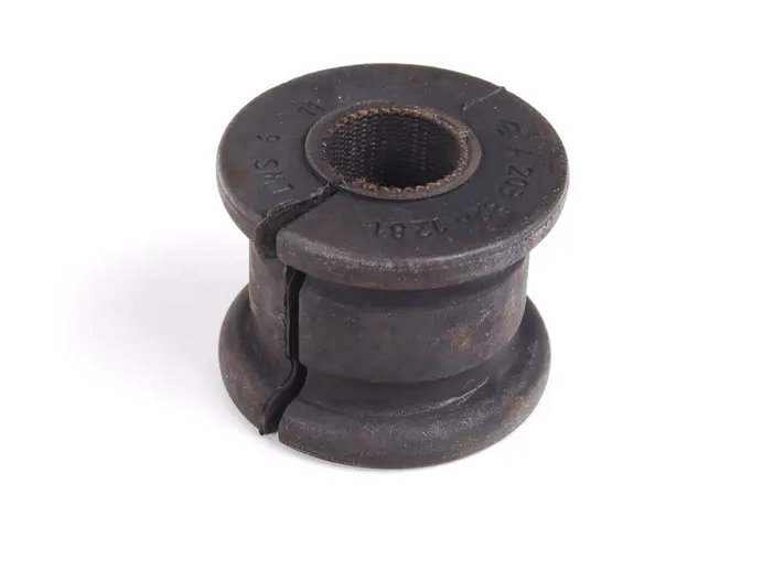 NEW MERCEDES-BENZ C S203 AMG REAR TORSION BAR RUBBER BUSHING A2033261281
