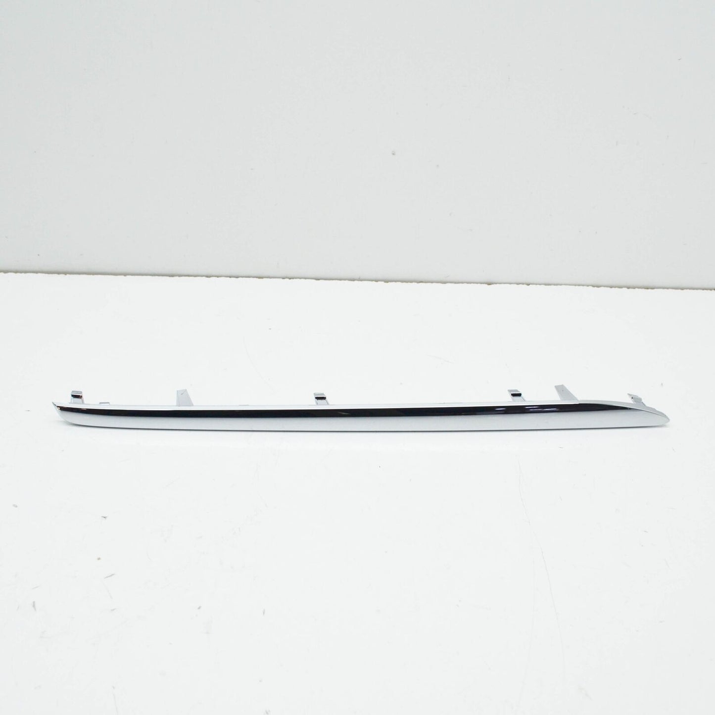 NEW MERCEDES-BENZ SL R231 RADIATOR GRILLE SHELL RIGHT TRIM A2318800182 ORIGINAL