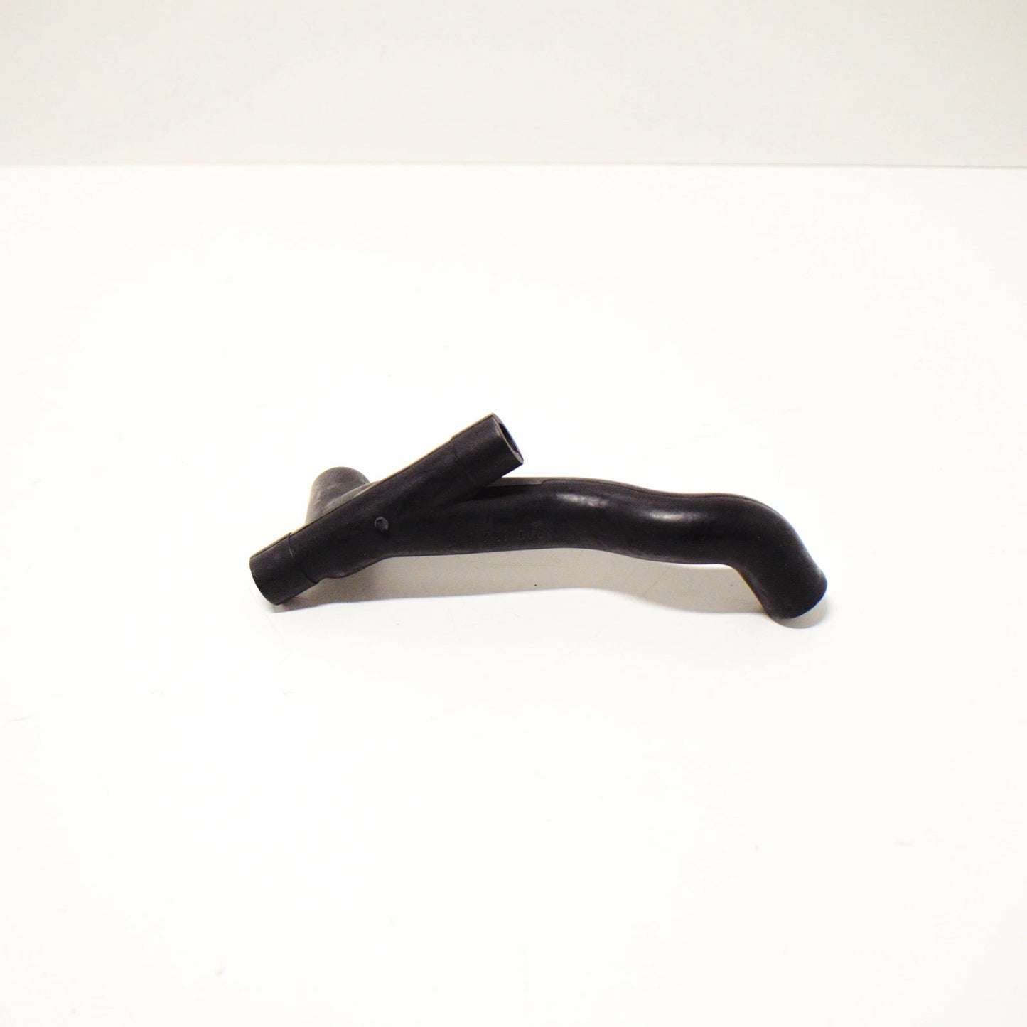 NEW BMW 3 E30 COOLING SYSTEM WATER VENT HOSE 11151721908 1721908 ORIGINAL