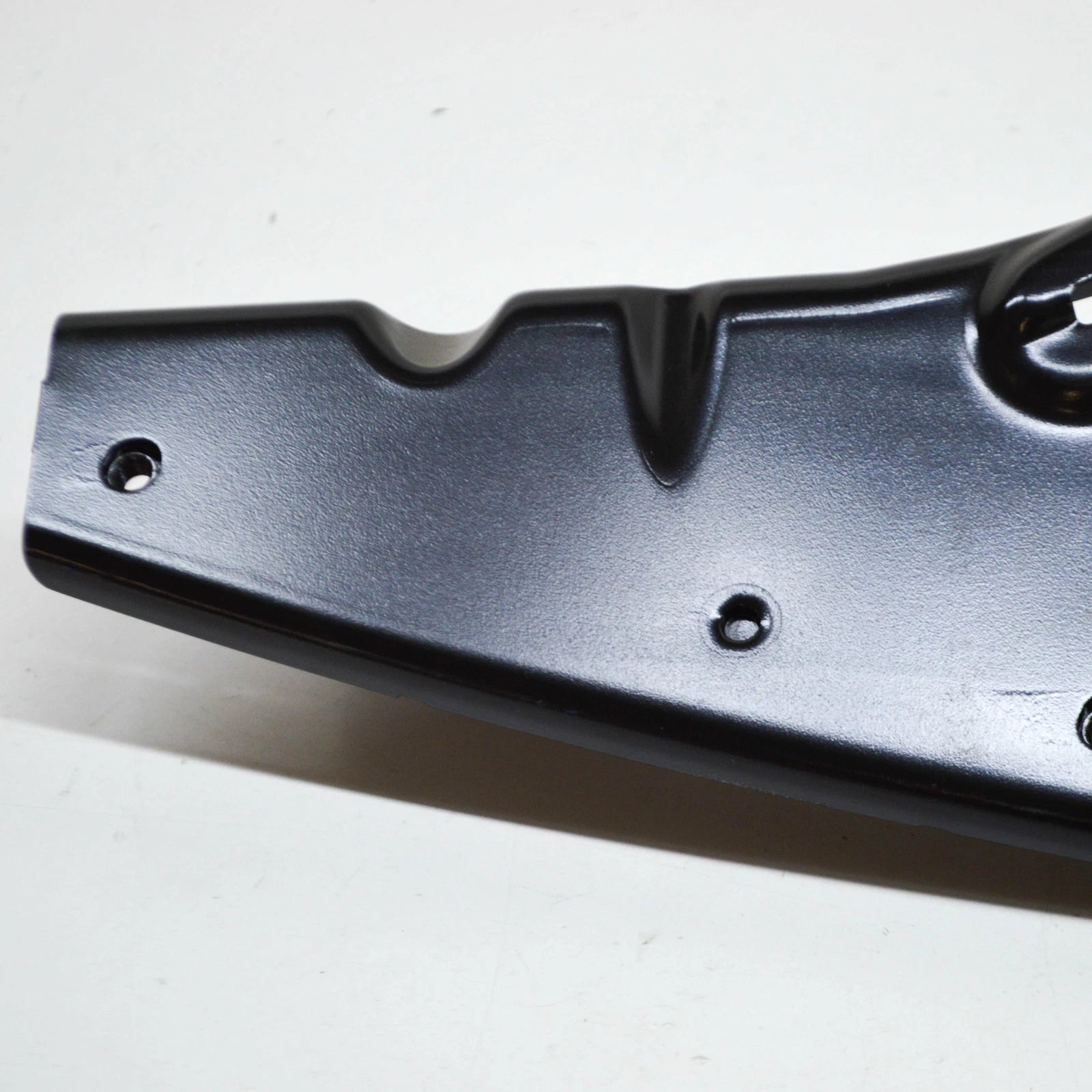 NEW BMW Z4 ROADSTER E89 FROBT BUMPER UPPER SUPPORT 51647219319 ORIGINAL