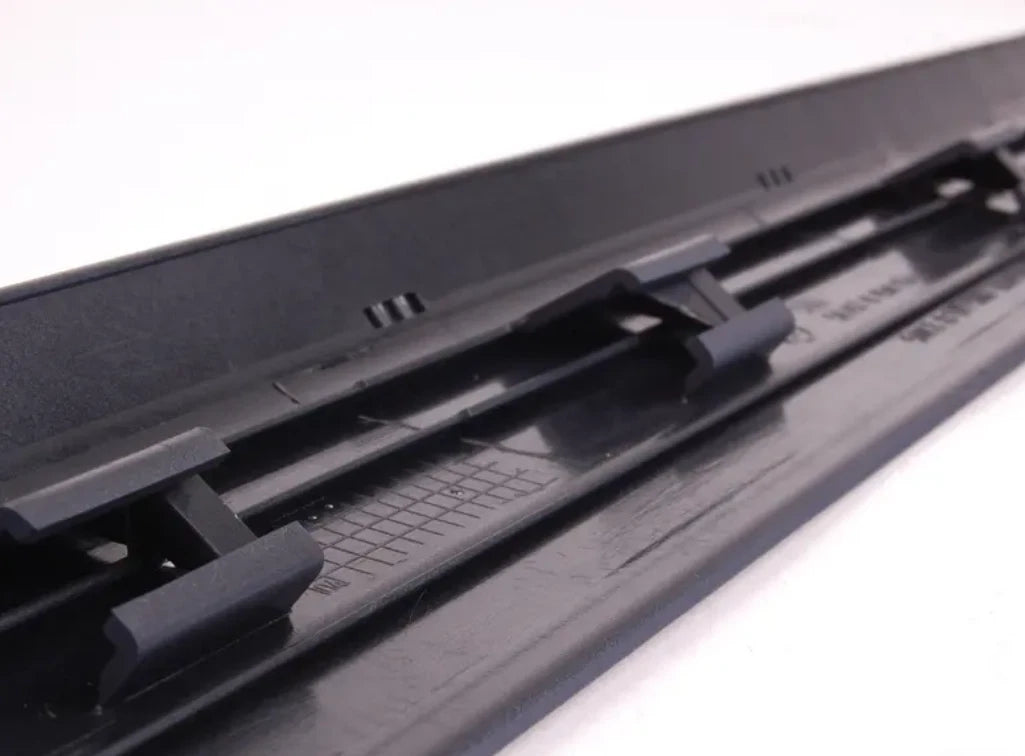 NEW BMW 7 E38 FRONT RIGHT DOOR SILL TRIM 8174506 51478174506 ORIGINAL