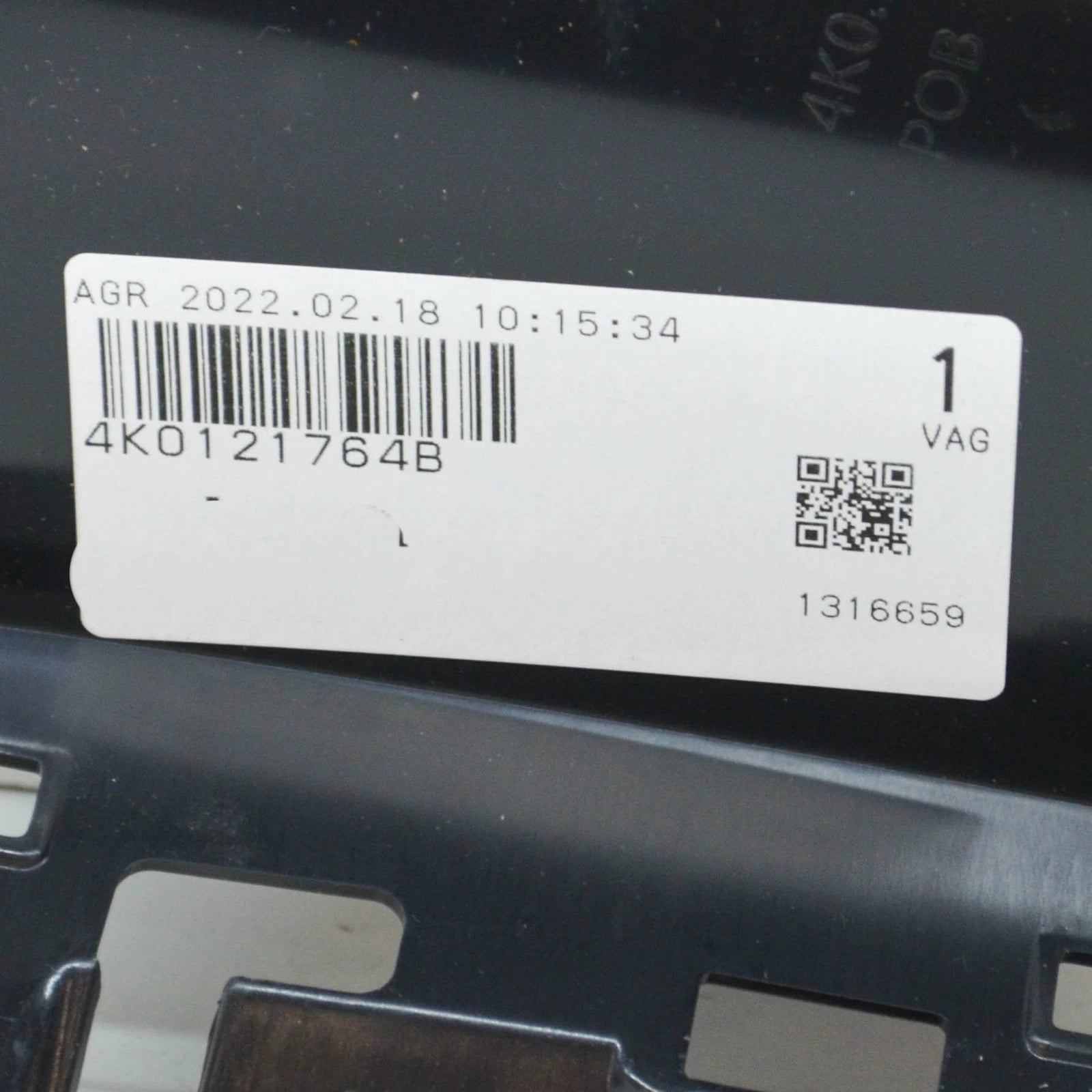 NEW AUDI A6 C8 FRONT BUMPER COVER RIGHT AIR GUIDE 4K0121764B ORIGINAL