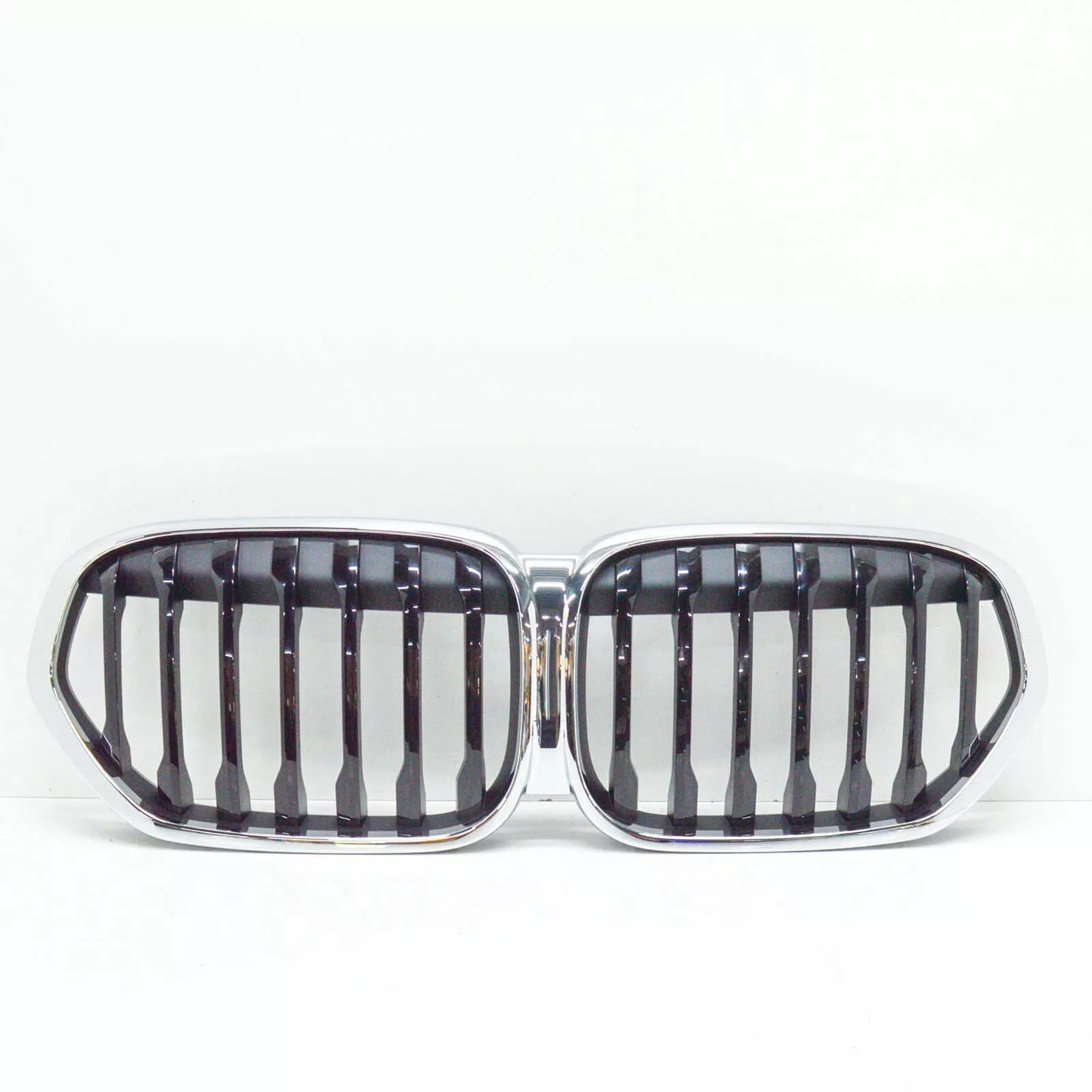 NEW BMW X1 F48 FRONT BUMPER RADIATOR GRILLE 8493450 51138493450 ORIGINAL