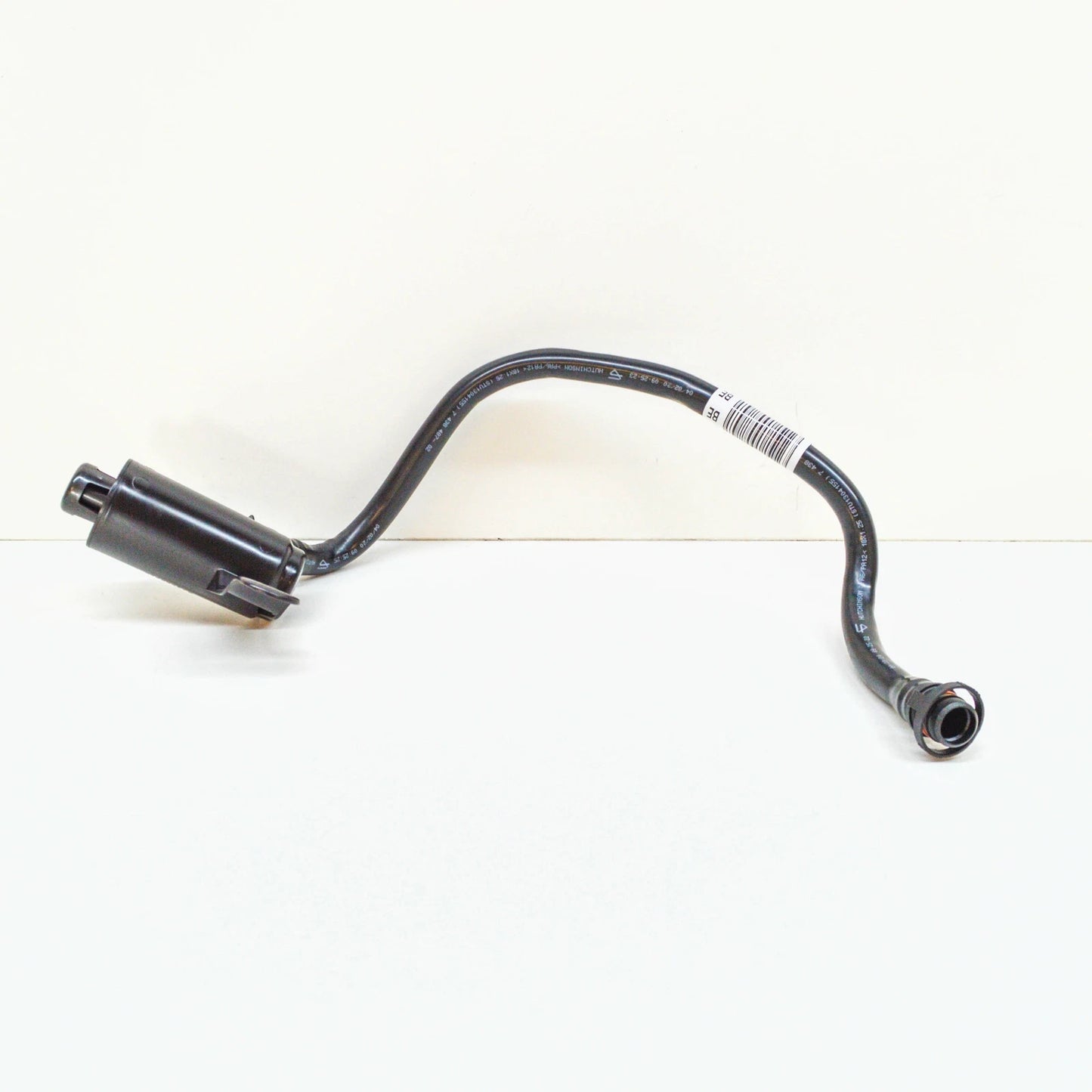 NEW BMW 3 GT F34 VENT PIPE WITH DUST FILTER 16137438487 7438487 ORIGINAL