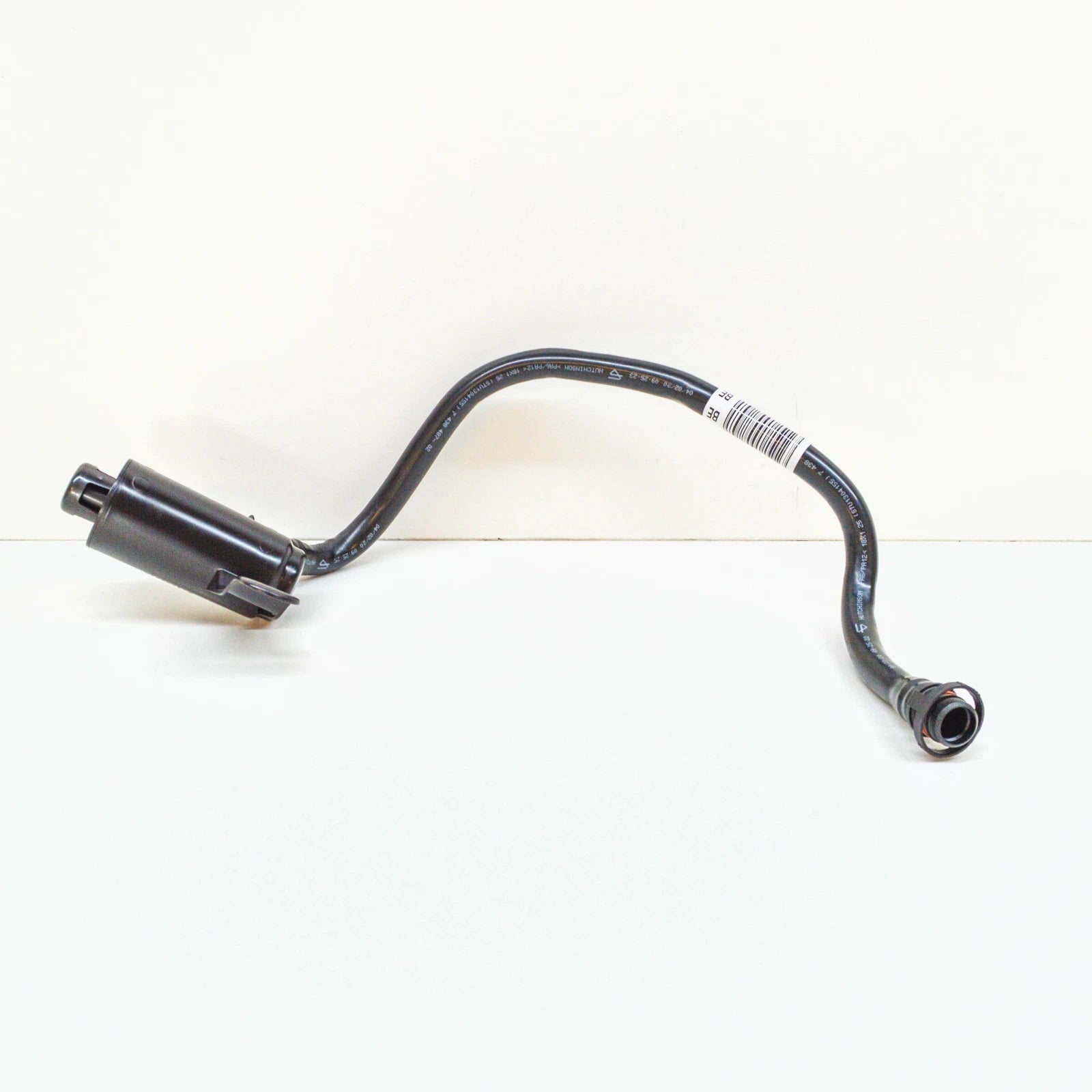 NEW BMW 3 GT F34 VENT PIPE WITH DUST FILTER 16137438487 7438487 ORIGINAL