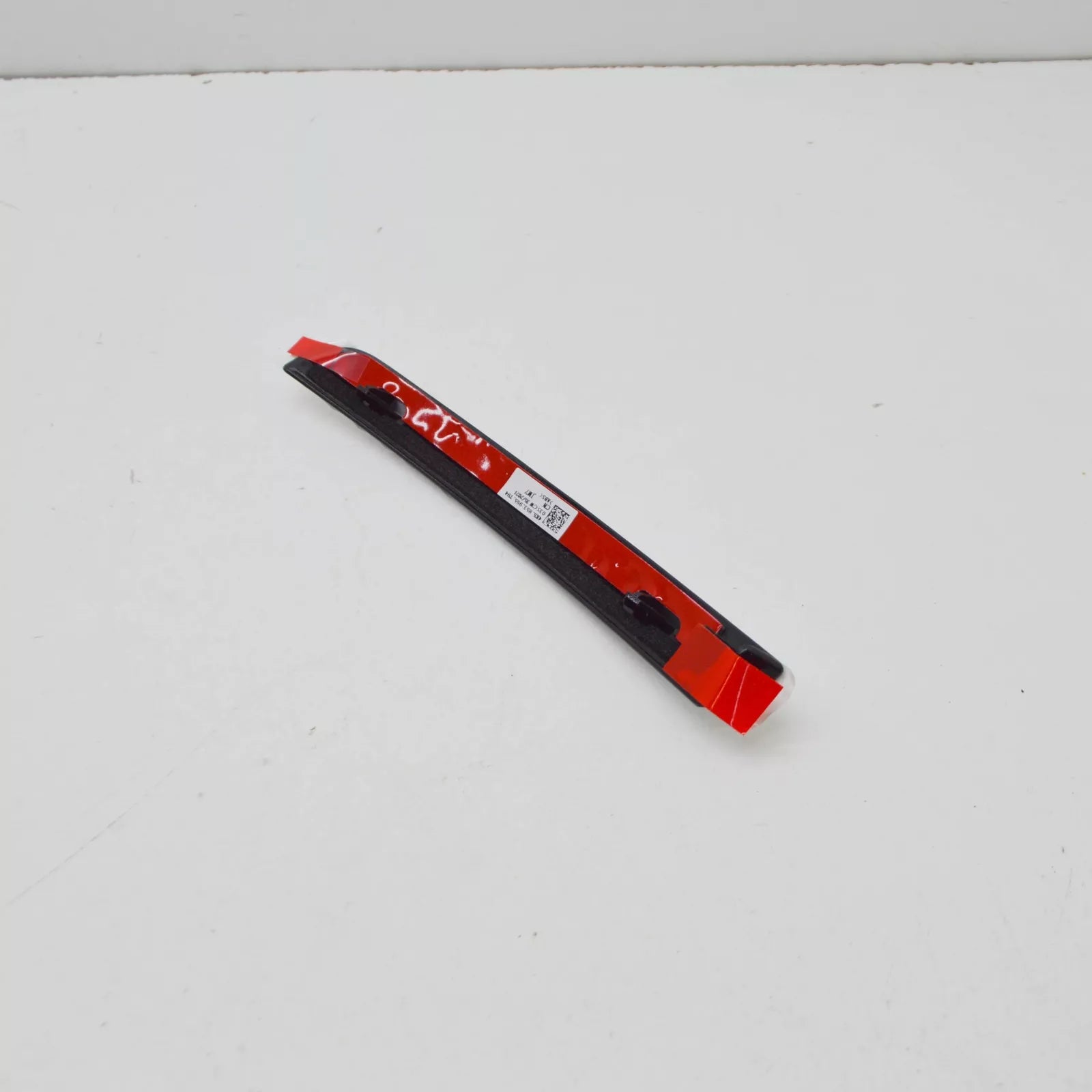 NEW AUDI A6 C8 AVANT REAR LEFT TAILLIŪGHT BEZEL TRIM 4K5853955T94