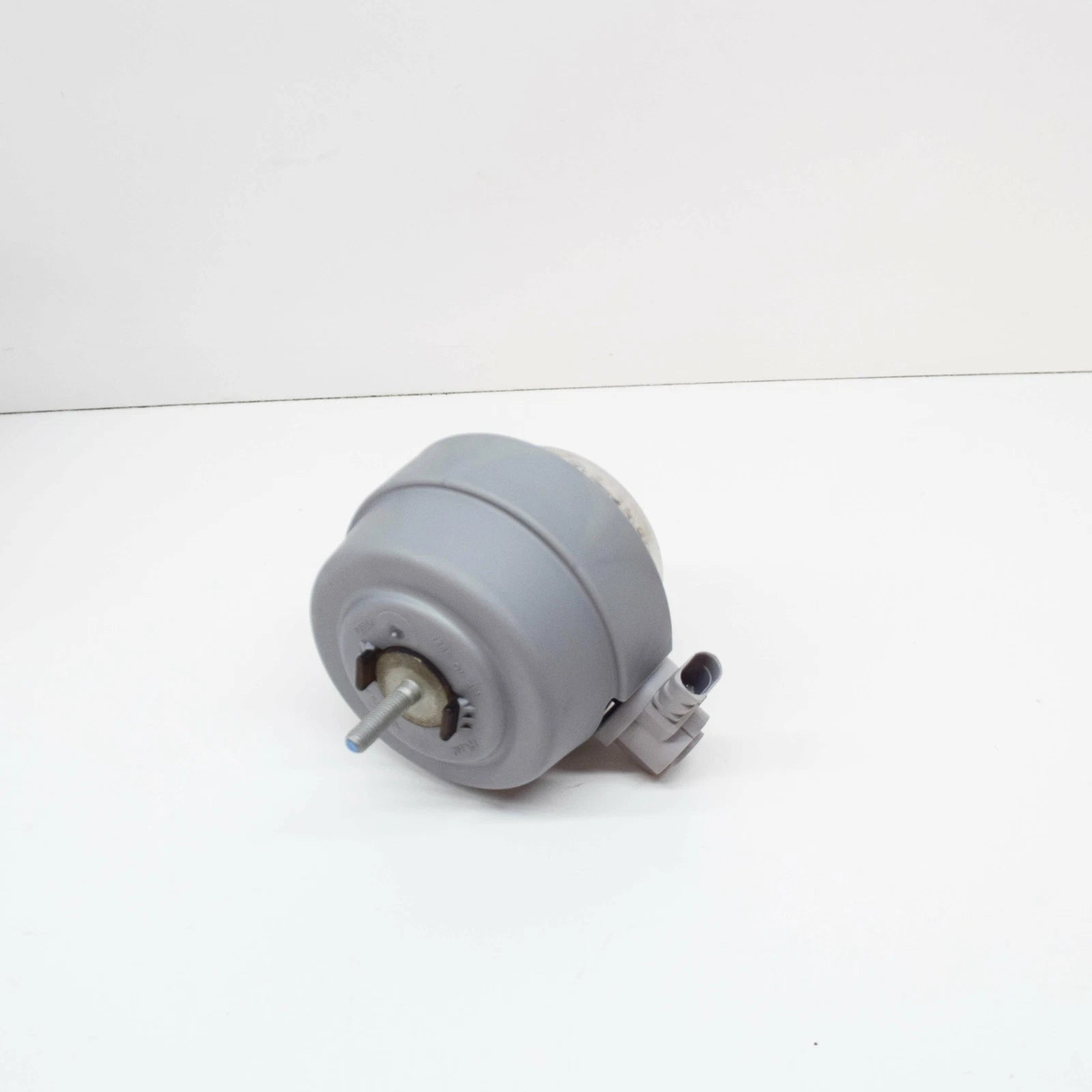 NEW AUDI A4 B7 RIGHT ENGINE MOUNT 8E0199382AF 3.2 PETROL 188KW ORIGINAL