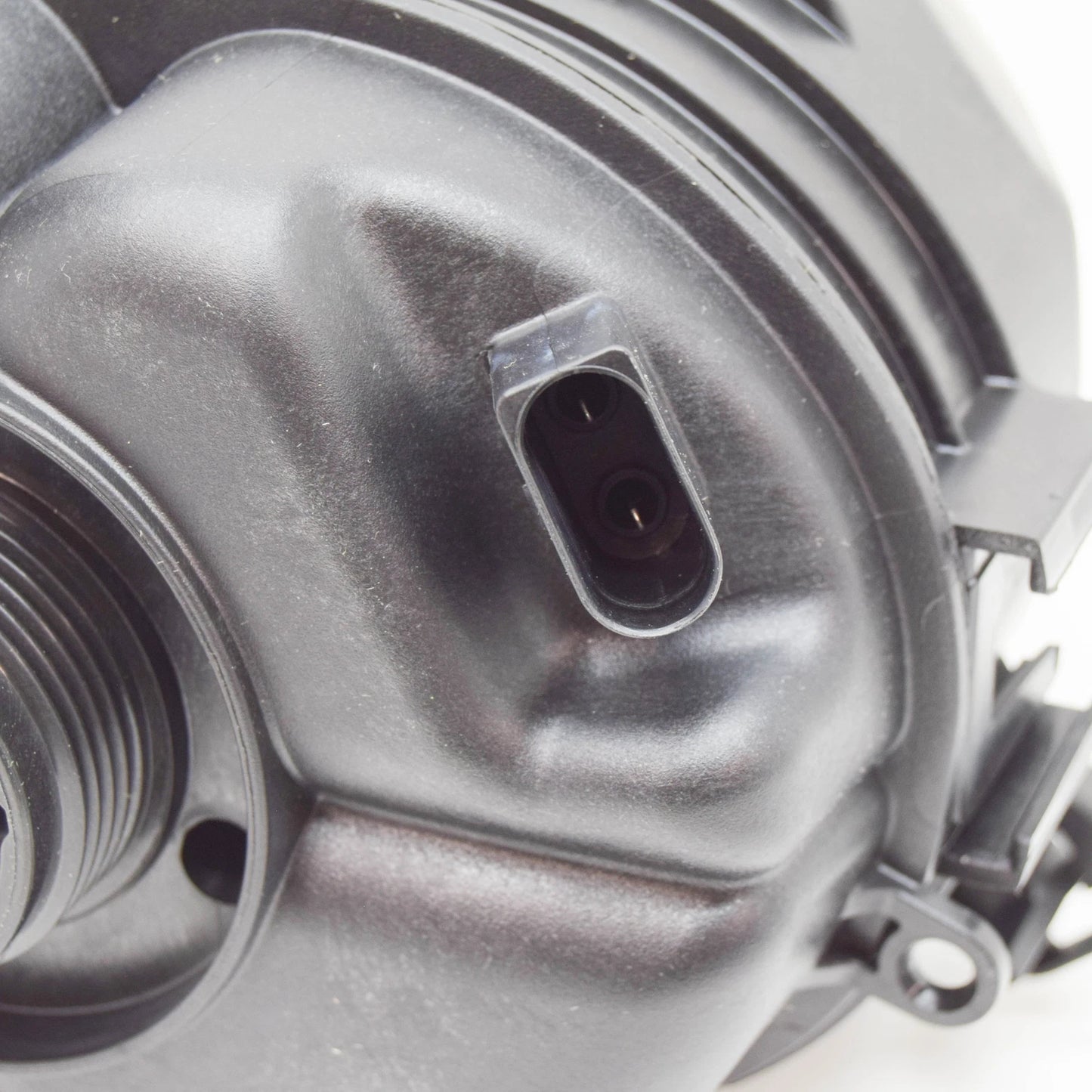 NEW BMW 3 G20, G28 EXPANSION TANK 8610652 17138610652 ORIGINAL