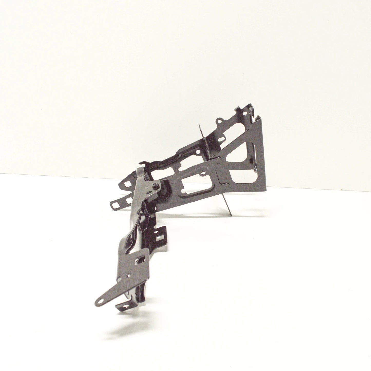 NEW BMW 3 F30 RIGHT SIDE HEADLIGHT BRACKET 51647245792 7245792 ORIGINAL