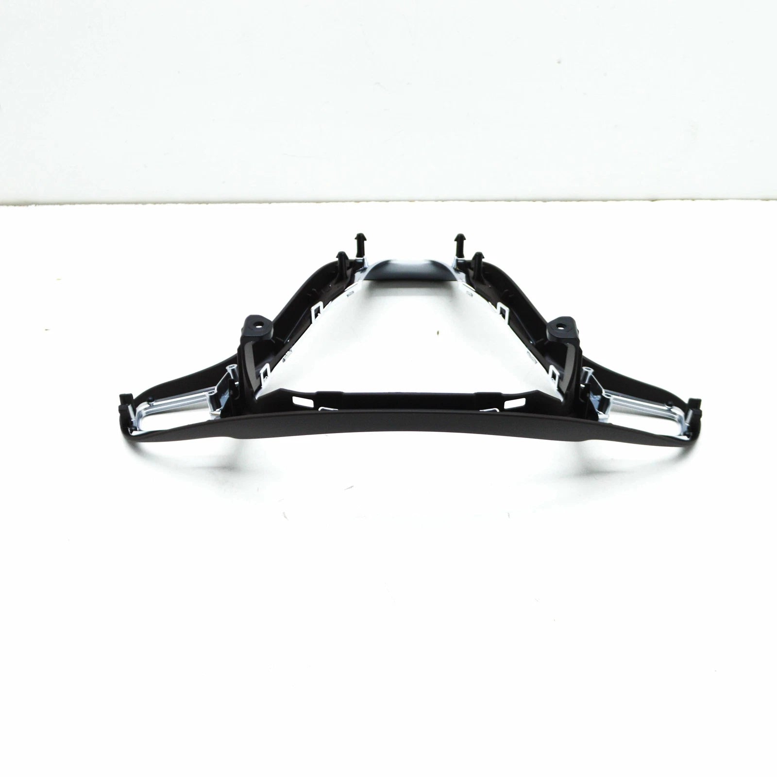 NEW MERCEDES-BENZ GLA X156 STEERING WHEEL COVER A09946428138R23