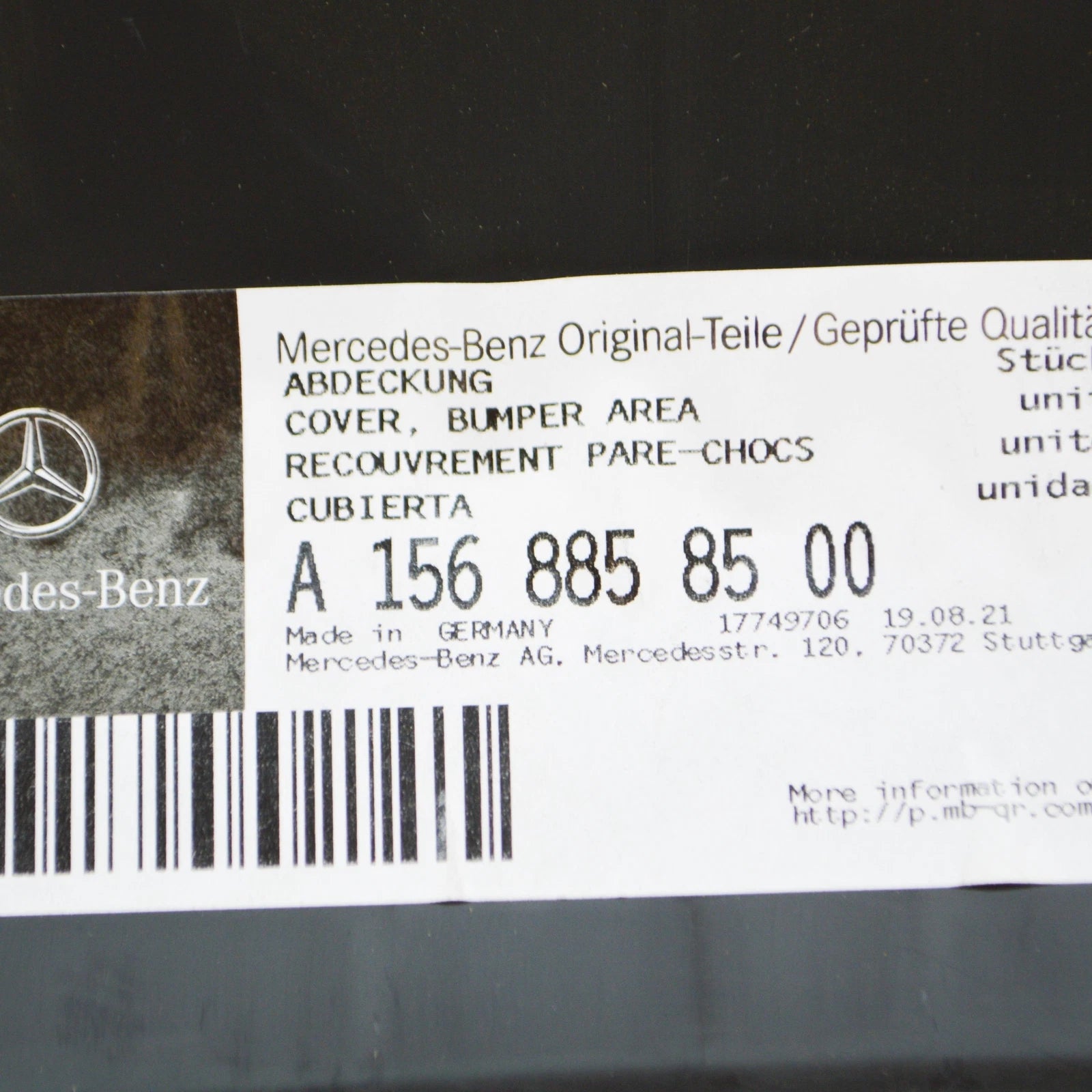 NEW MERCEDES-BENZ GLA X156 FRONT BUMPER AREA CENTER COVER A1568858500 ORIGINAL