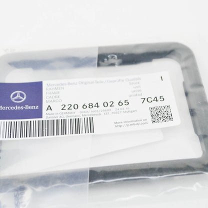 NEW MB S W220 LUGGAGE COMPARTMENT HANDLE BRACKET FRAME A22068402657C45 ORIGINAL