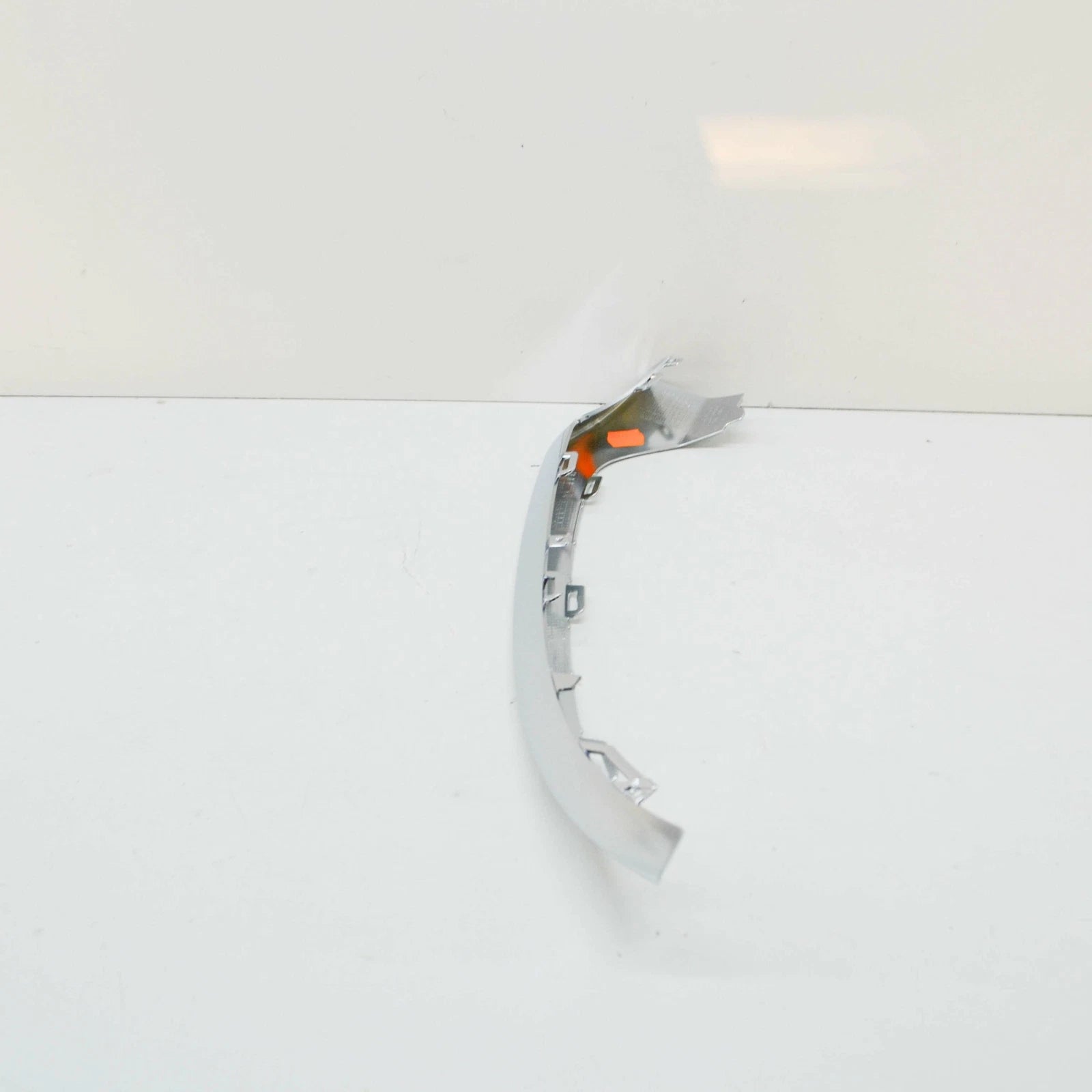 NEW MB C W205 FRONT BUMPER LOWER RIGHT CHROME LIP A2058852000