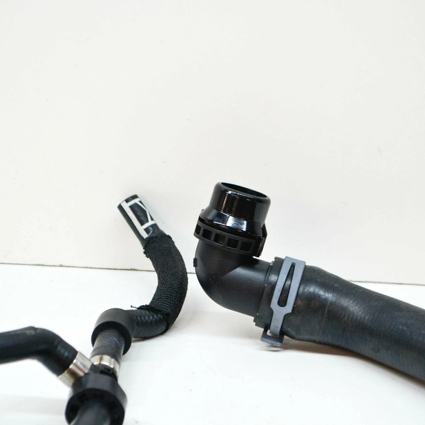 NEW AUDI Q3 SQ3 F3 WATER COOLING PIPE HOSE W COUPLING 5QF122101BJ