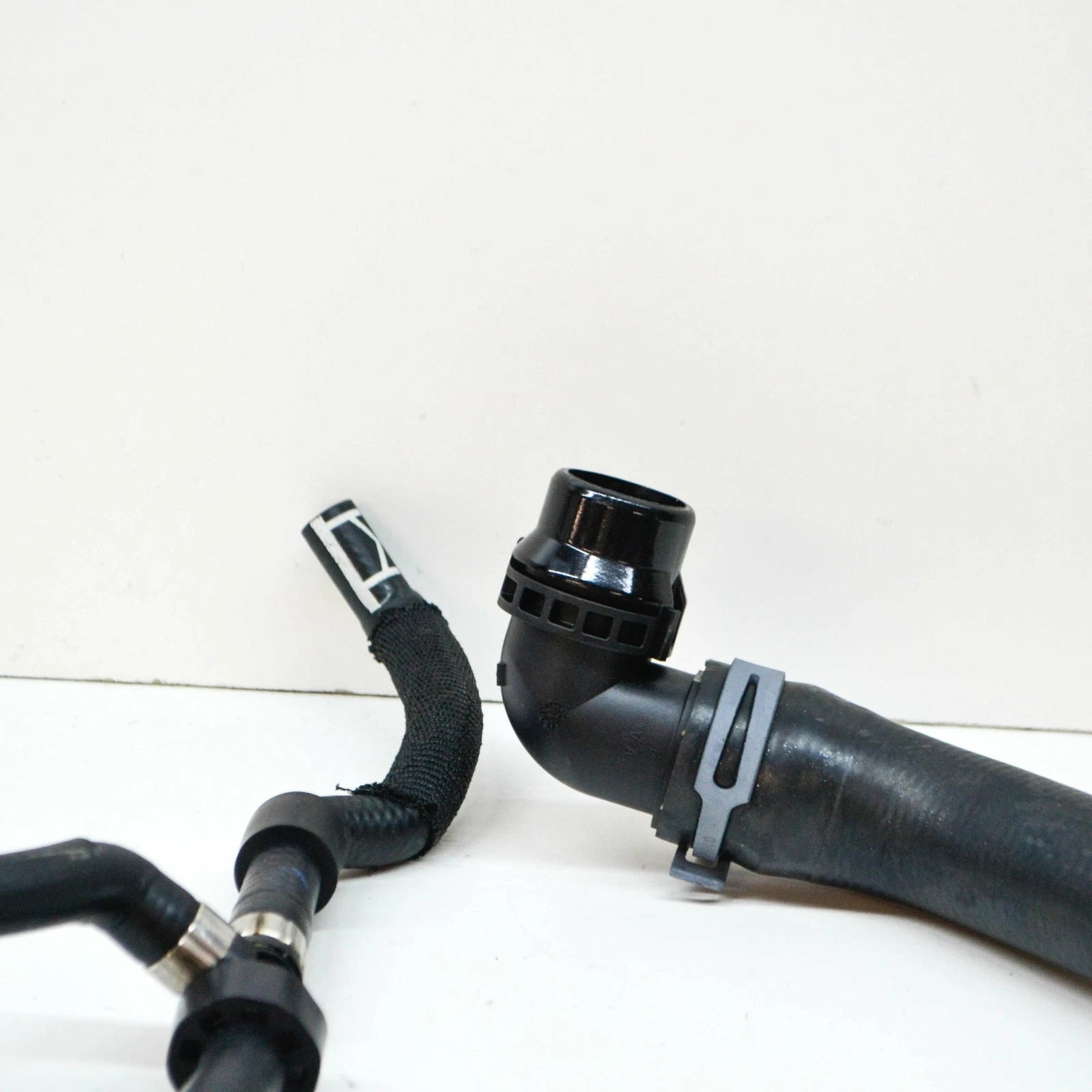 NEW AUDI Q3 SQ3 F3 WATER COOLING PIPE HOSE W COUPLING 5QF122101BJ