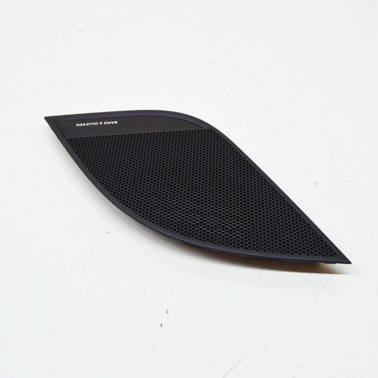 NEW AUDI A5 8W6 FRONT RIGHT DASH LOUDSPEAKER GRILLE LHD 8W1857228A6PS