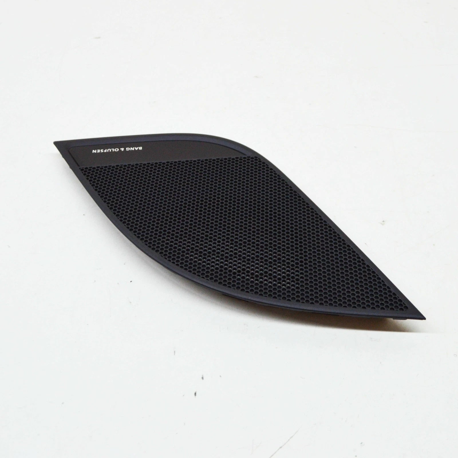 NEW AUDI A5 8W6 FRONT RIGHT DASH LOUDSPEAKER GRILLE LHD 8W1857228A6PS