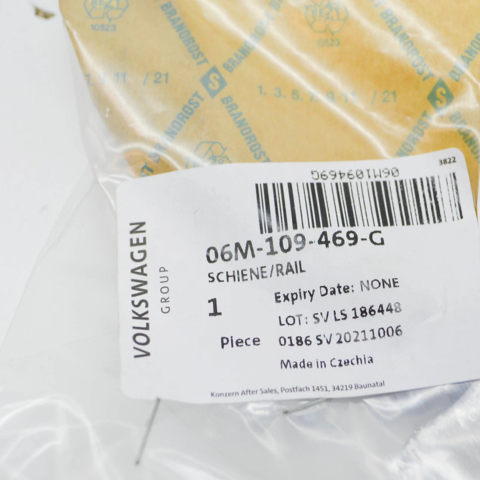 NEW VW TOUAREG CR ENGINE TIMING CHAIN GUIDE RAIL 06M109469G ORIGINAL