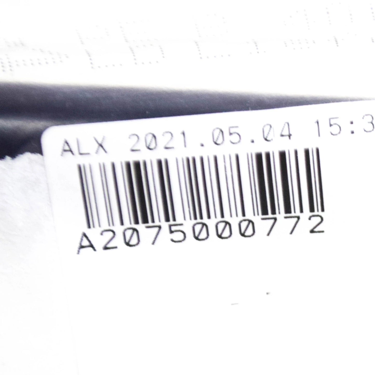 NEW MERCEDES-BENZ E COUPE C207 OIL COOLER RETURN LINE RIGHT A2075000772 ORIGINAL