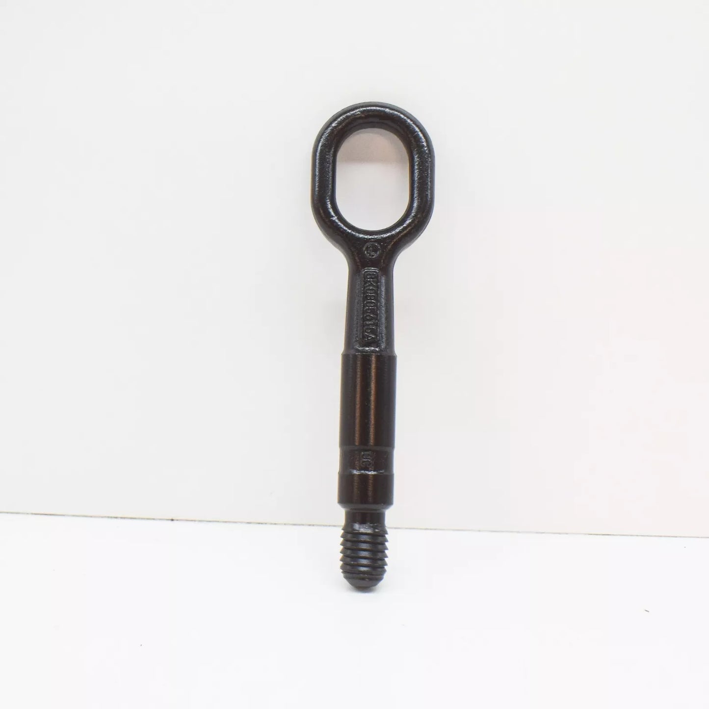 NEW VOLKSWAGEN PASSAT B8 TOWING EYE HOOK 8K0805615A