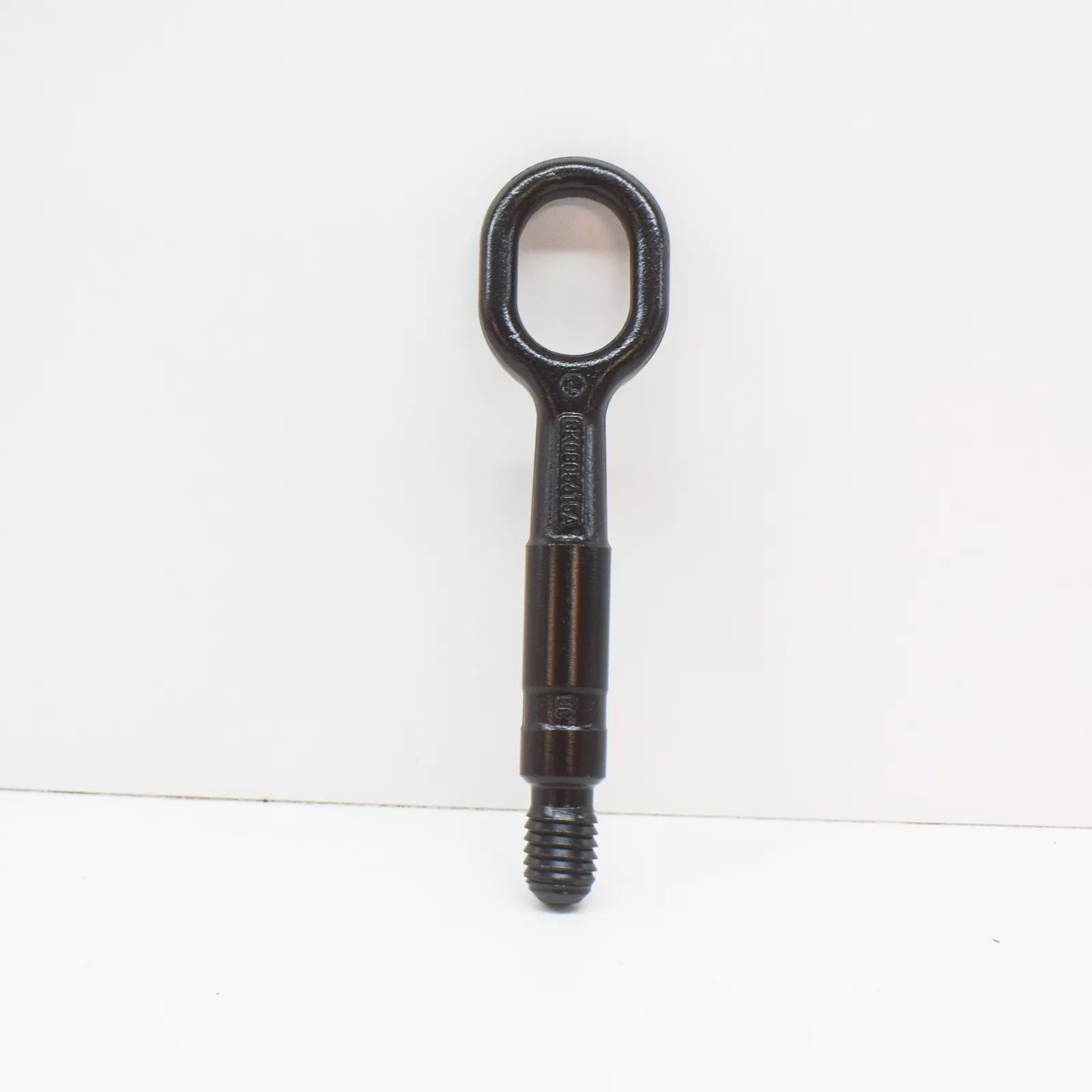 NEW VOLKSWAGEN PASSAT B8 TOWING EYE HOOK 8K0805615A